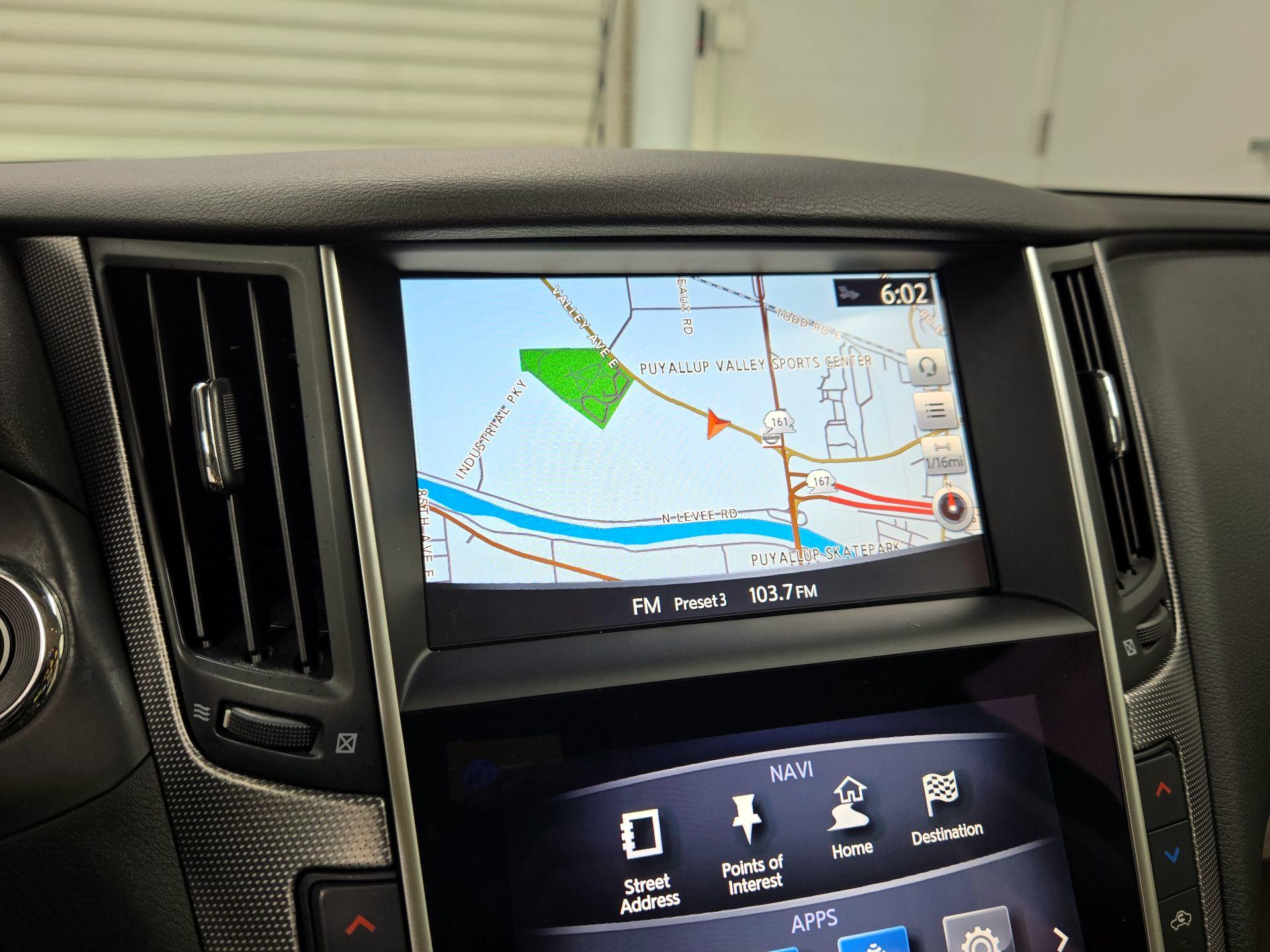 Thumbnail: 2015 INFINITI Q50 - 14