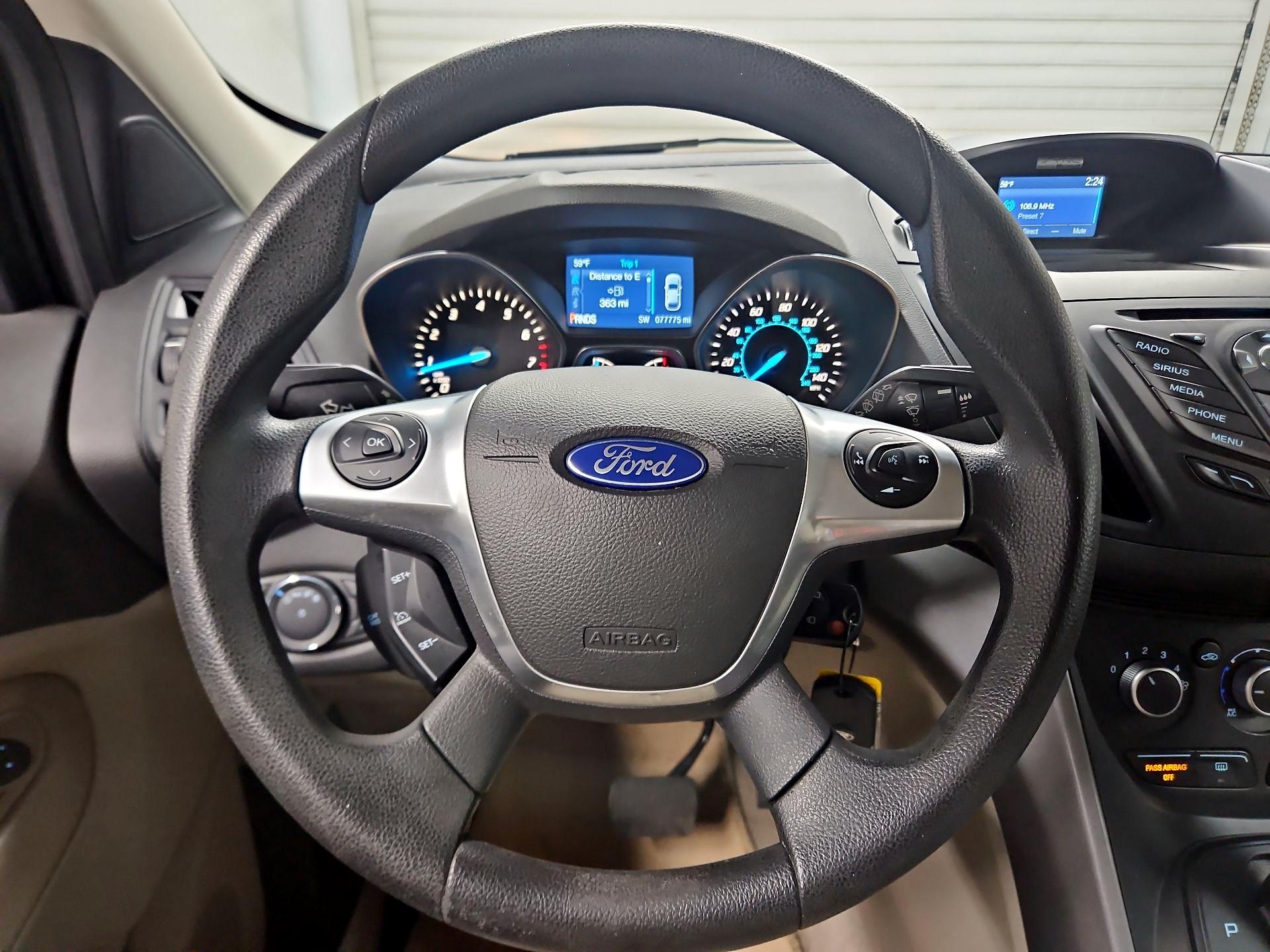 Thumbnail: 2015 Ford Escape - 10