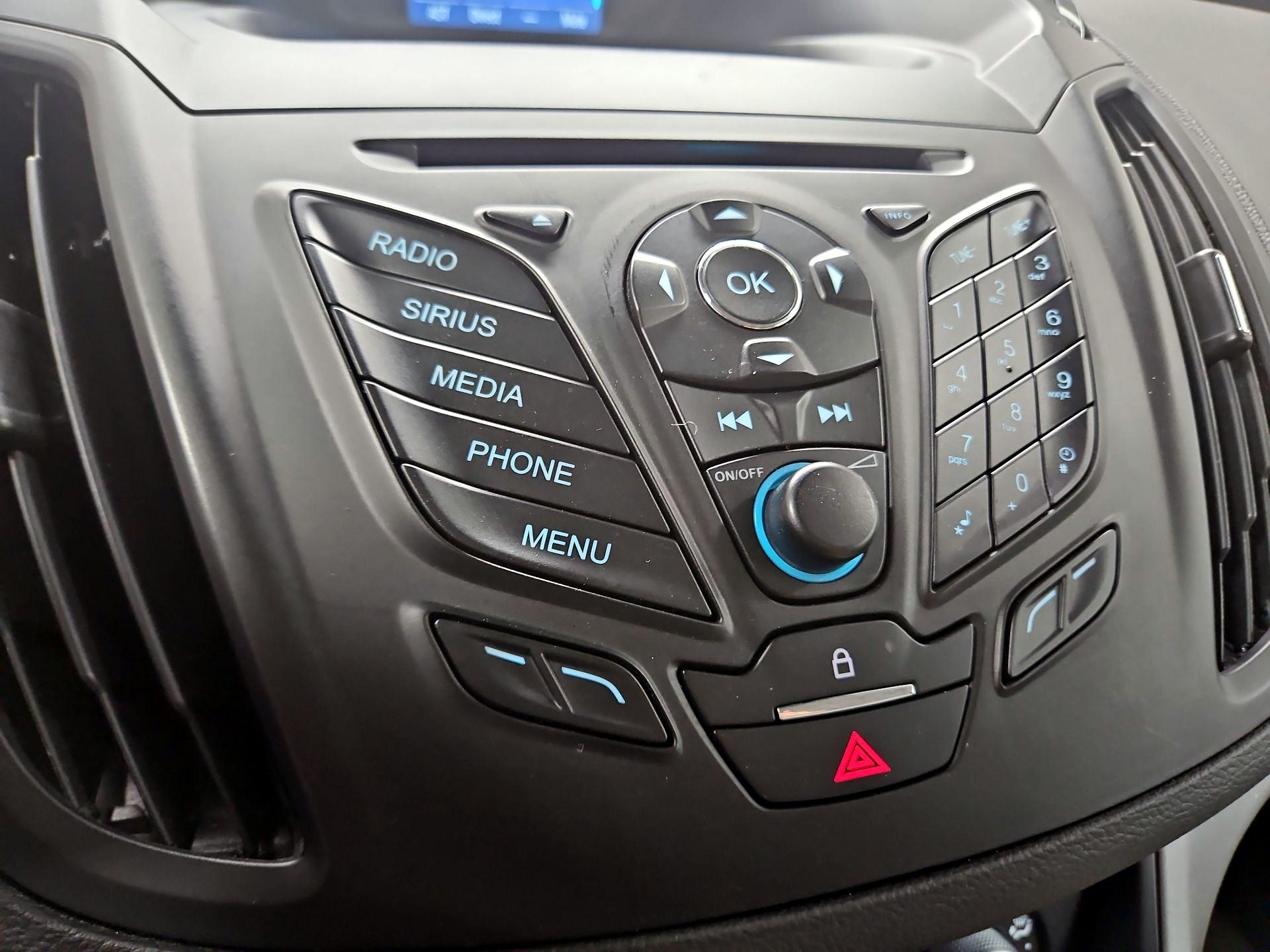 Thumbnail: 2015 Ford Escape - 15