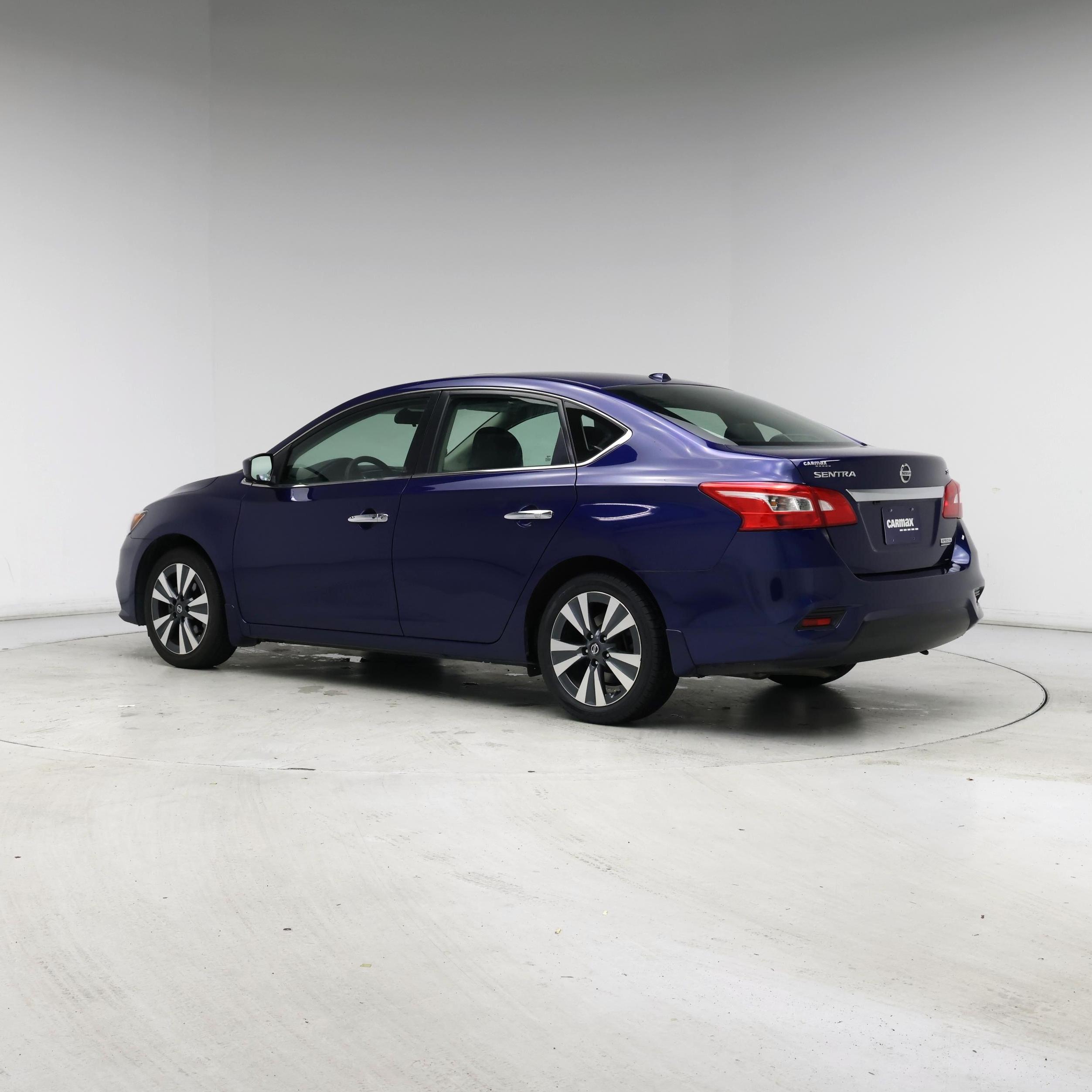 Thumbnail: 2019 Nissan Sentra - 2