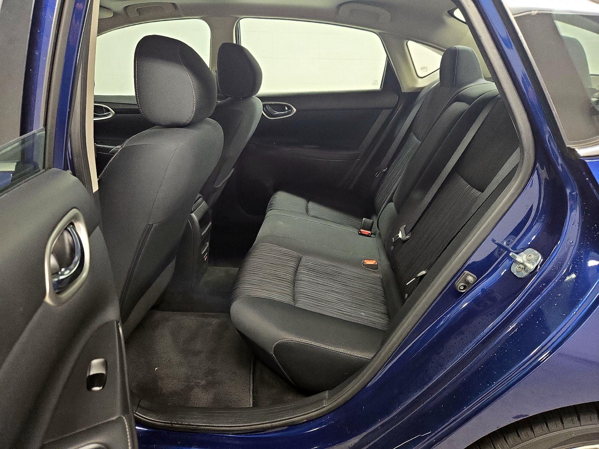 Thumbnail: 2019 Nissan Sentra - 20