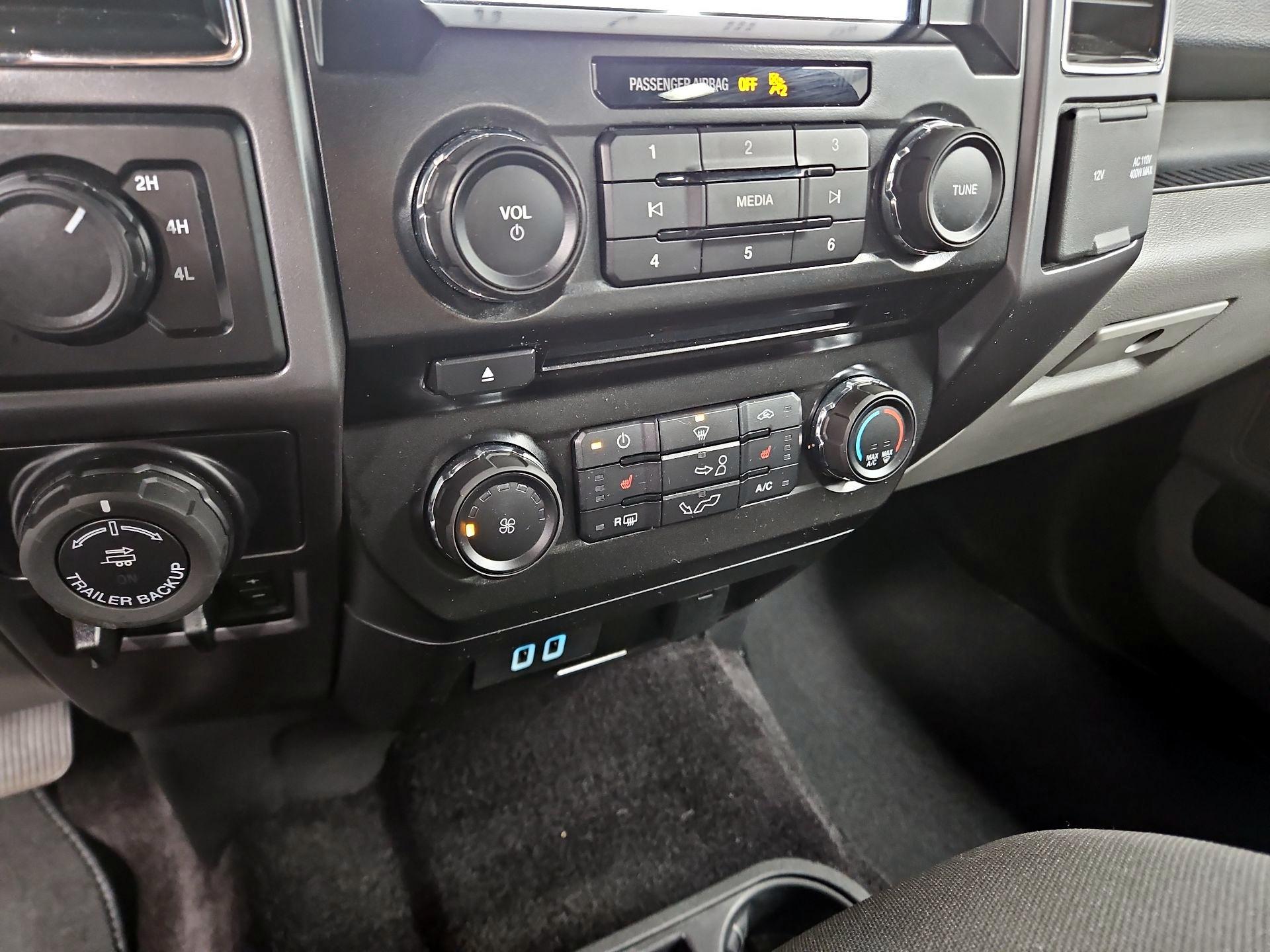 Thumbnail: 2017 Ford F-150 - 16