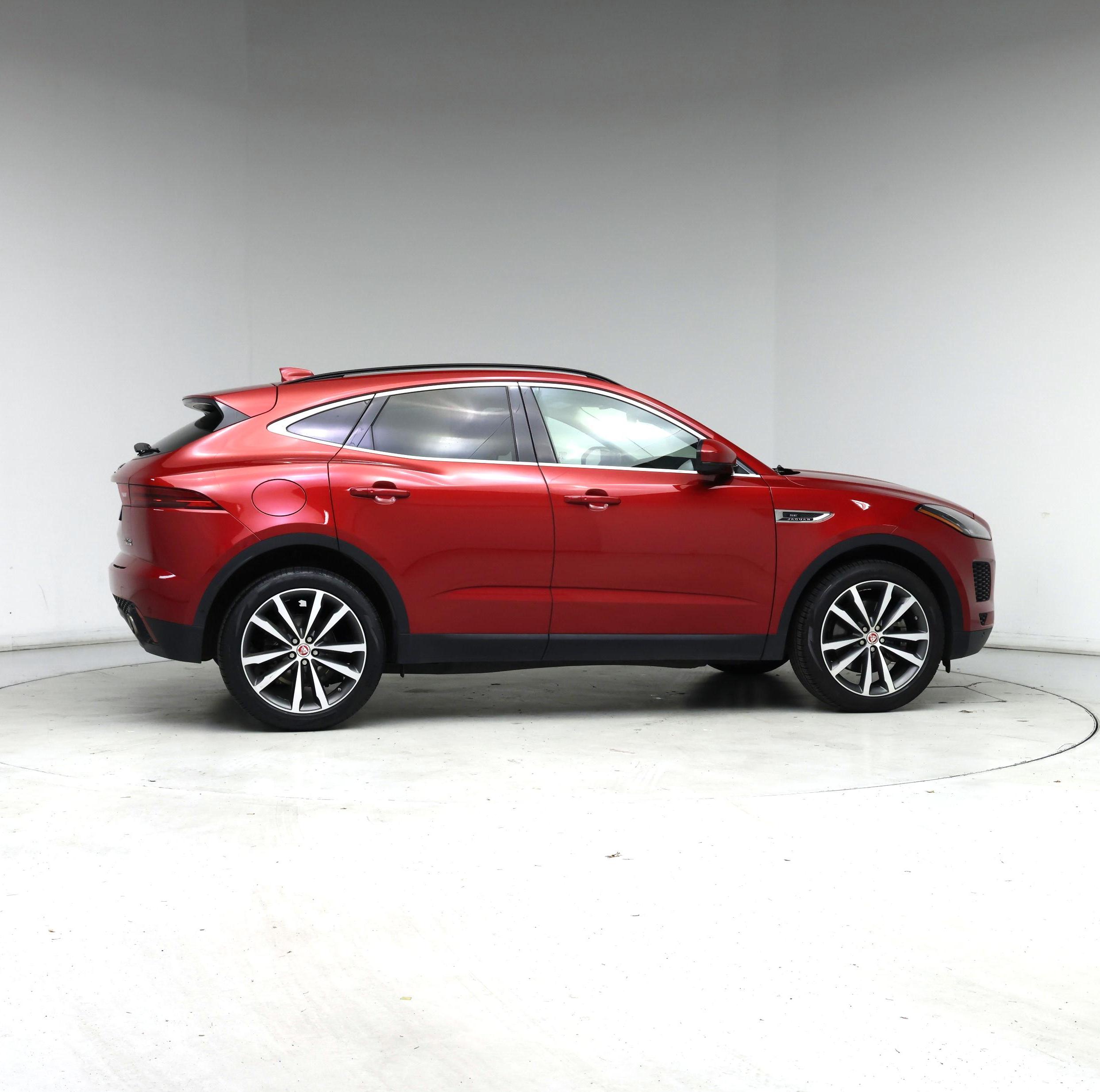 Thumbnail: 2019 Jaguar E-Pace - 7