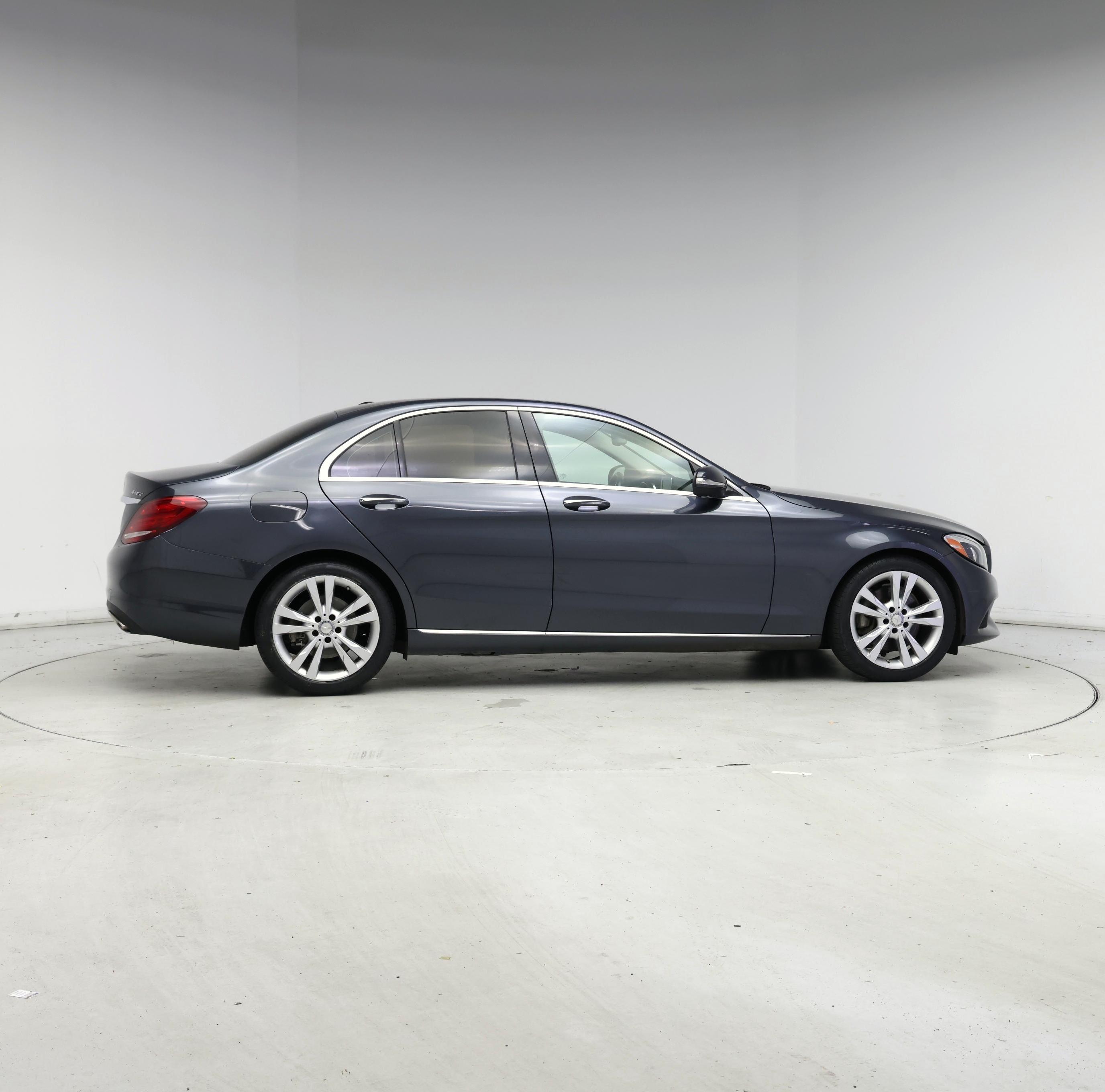 Thumbnail: 2015 Mercedes-Benz C-Class - 7