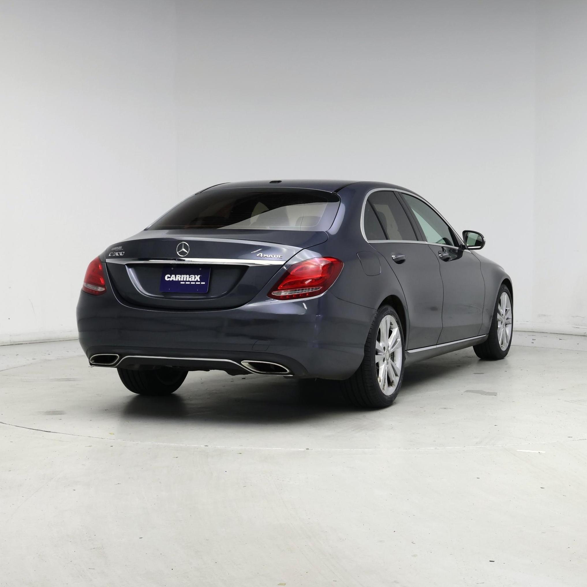 Thumbnail: 2015 Mercedes-Benz C-Class - 8