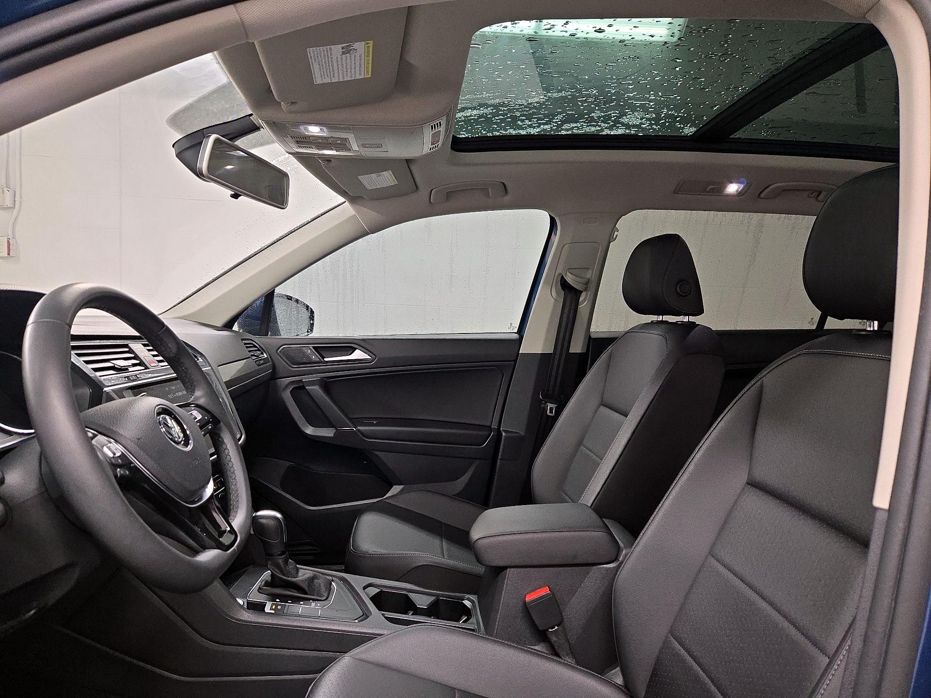 Thumbnail: 2020 Volkswagen Tiguan - 19