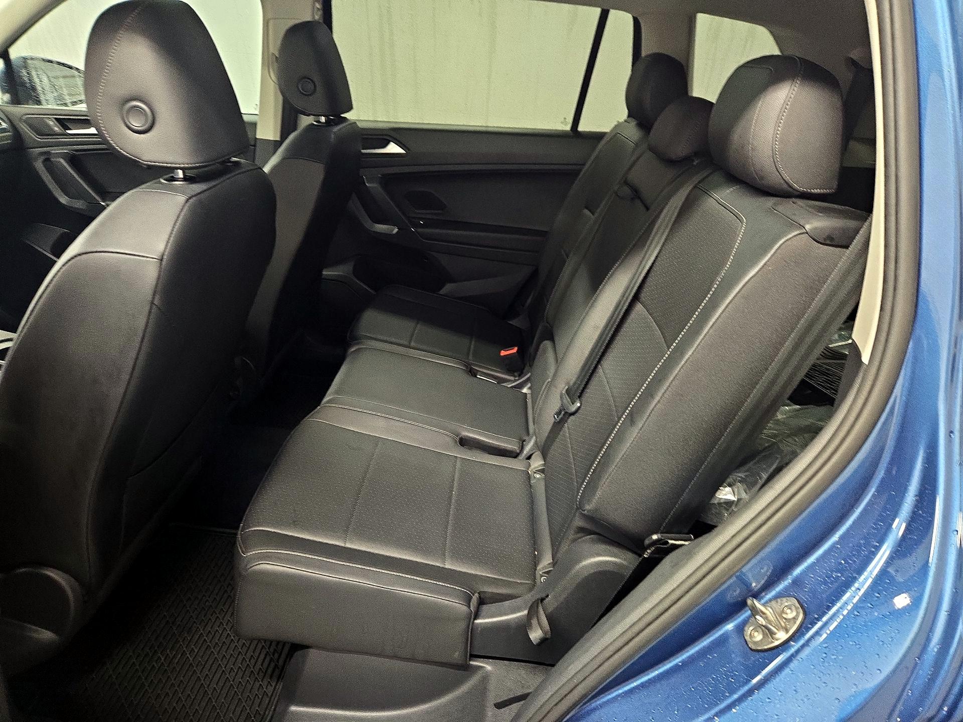 Thumbnail: 2020 Volkswagen Tiguan - 20