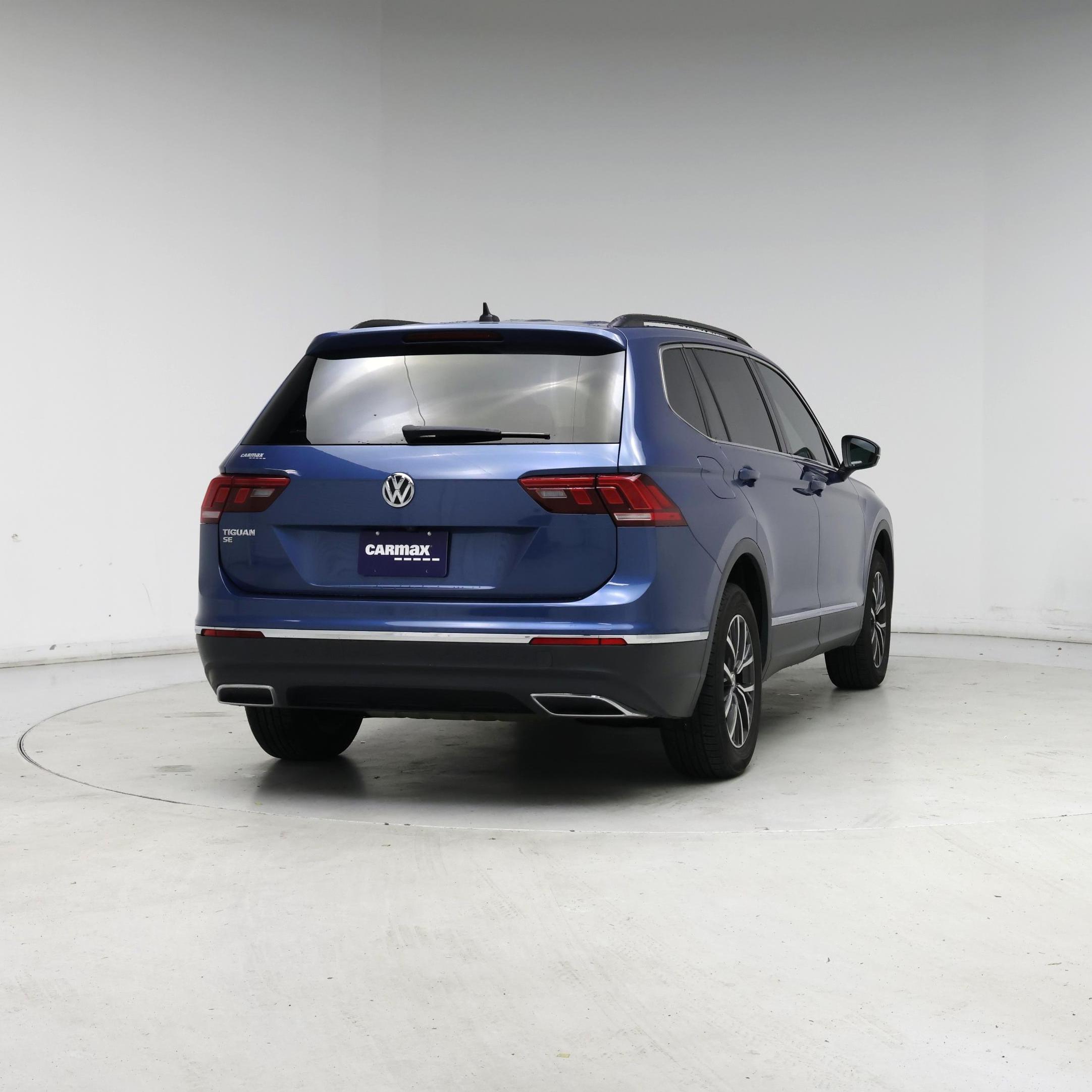 Thumbnail: 2020 Volkswagen Tiguan - 8