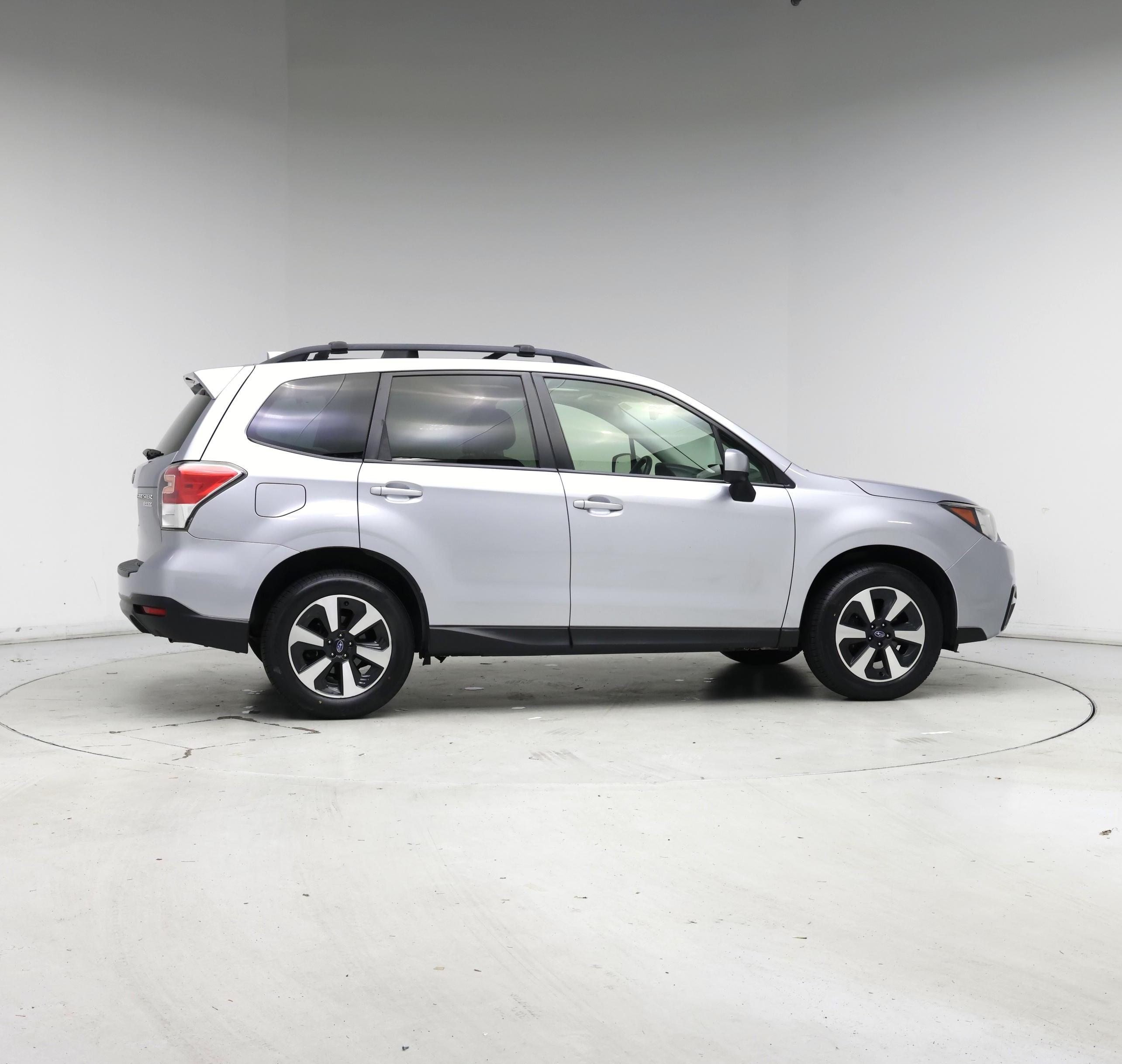 Thumbnail: 2017 Subaru Forester - 7