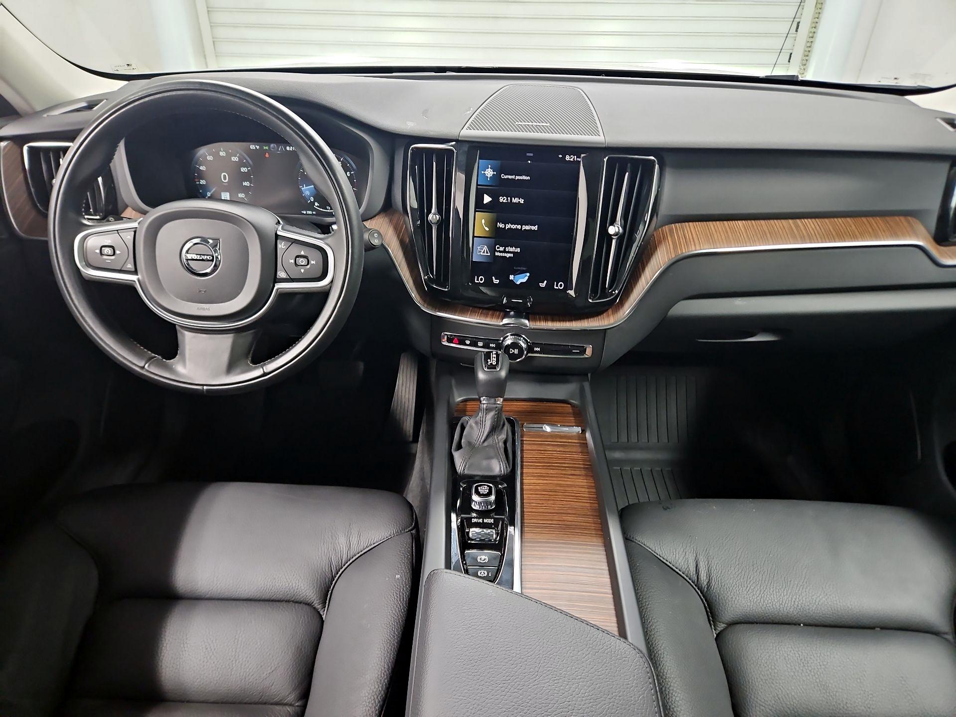 Thumbnail: 2021 Volvo XC60 - 9