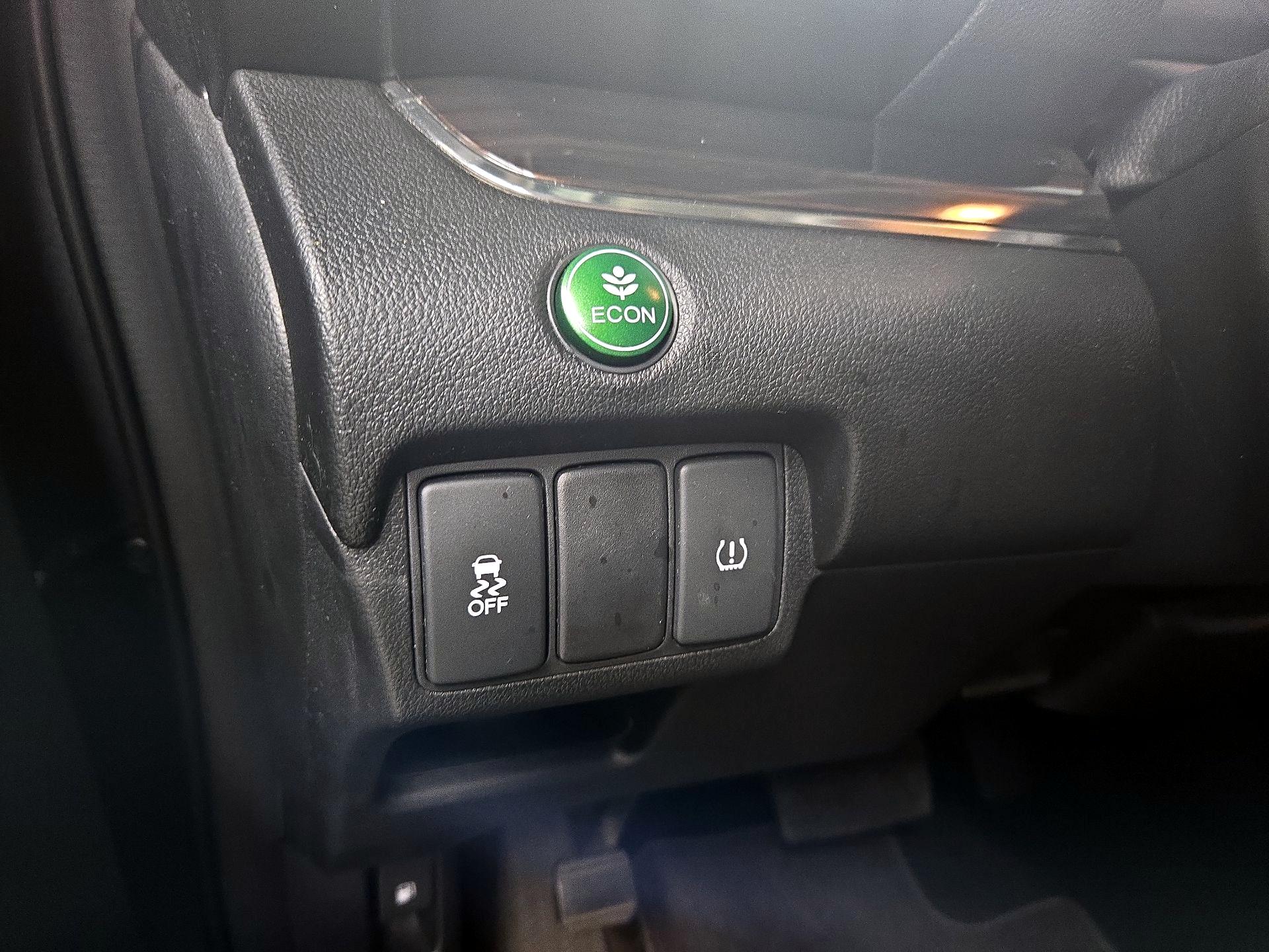 Thumbnail: 2016 Honda CR-V - 13