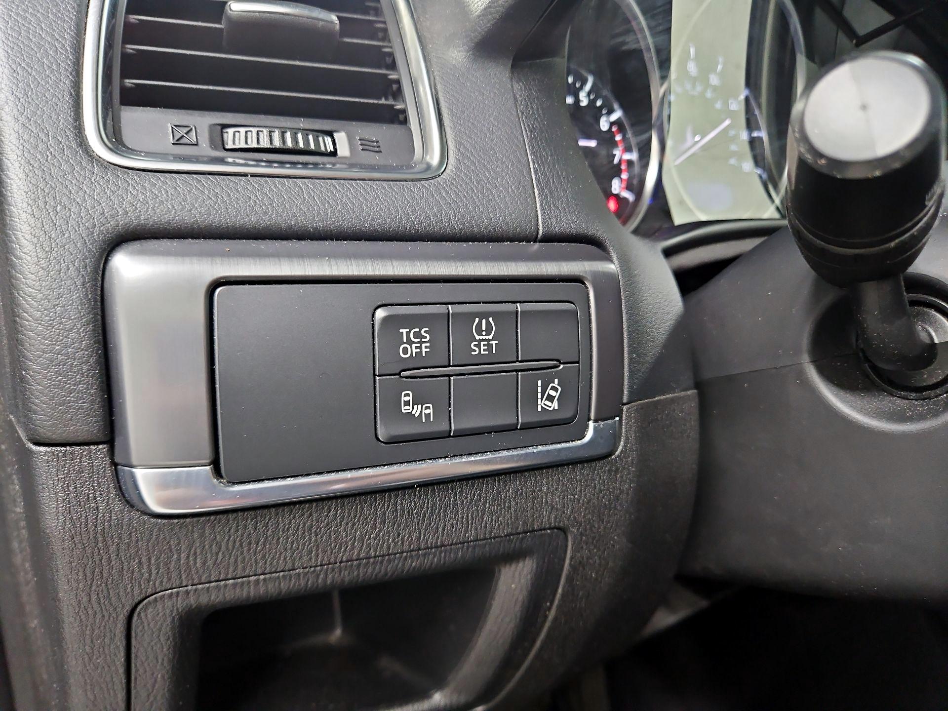 Thumbnail: 2016 Mazda CX-5 - 13