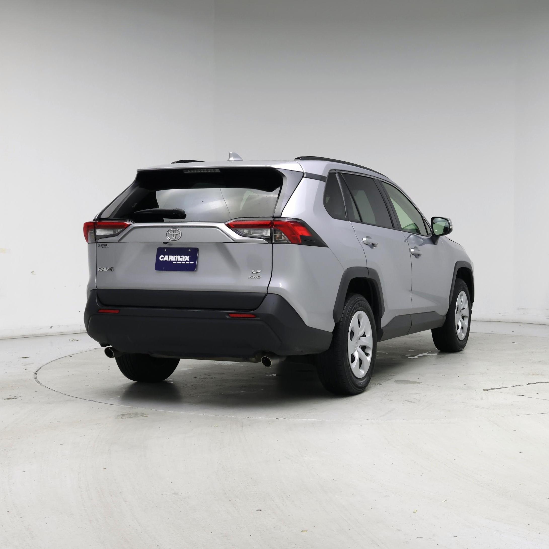 Thumbnail: 2020 Toyota RAV4 - 8