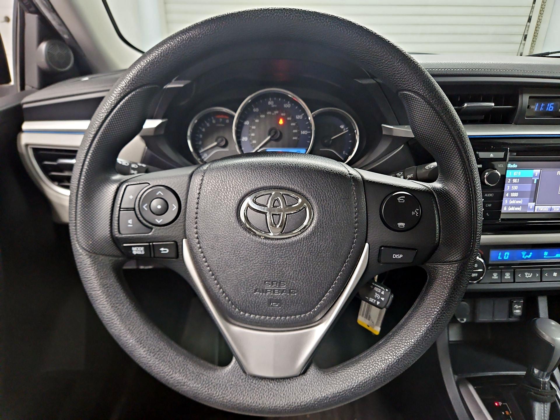 Thumbnail: 2016 Toyota Corolla - 10