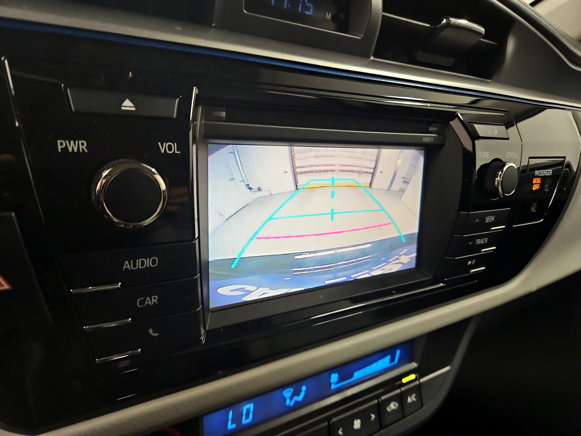 Thumbnail: 2016 Toyota Corolla - 14