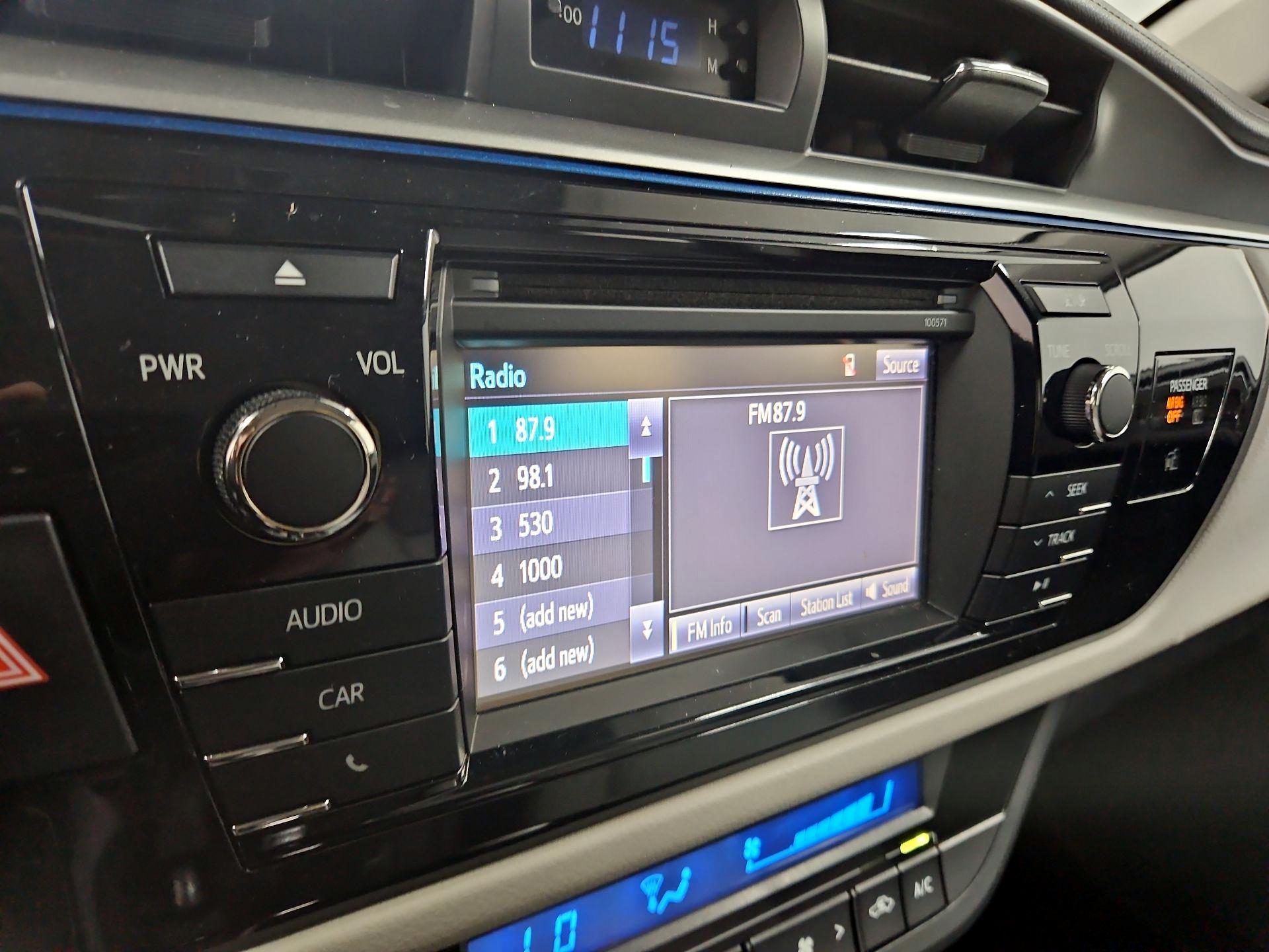 Thumbnail: 2016 Toyota Corolla - 15