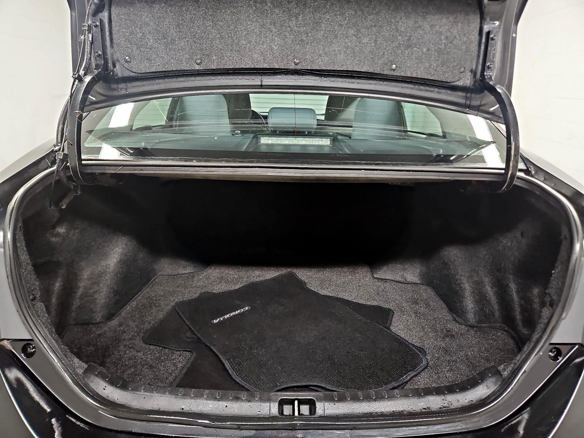 Thumbnail: 2016 Toyota Corolla - 20