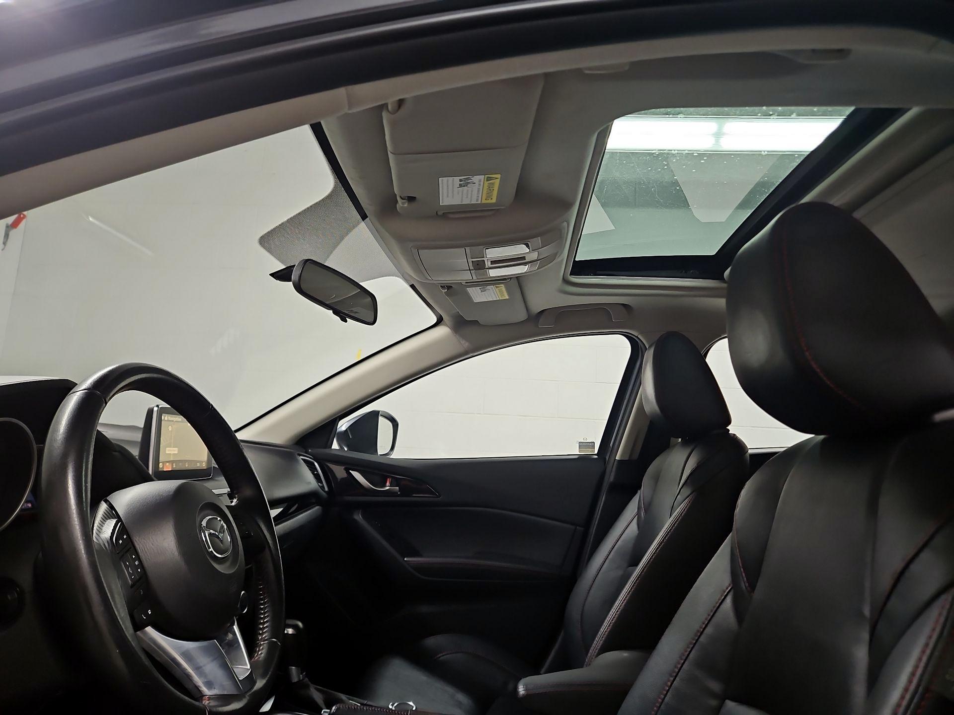 Thumbnail: 2015 Mazda Mazda3 - 20