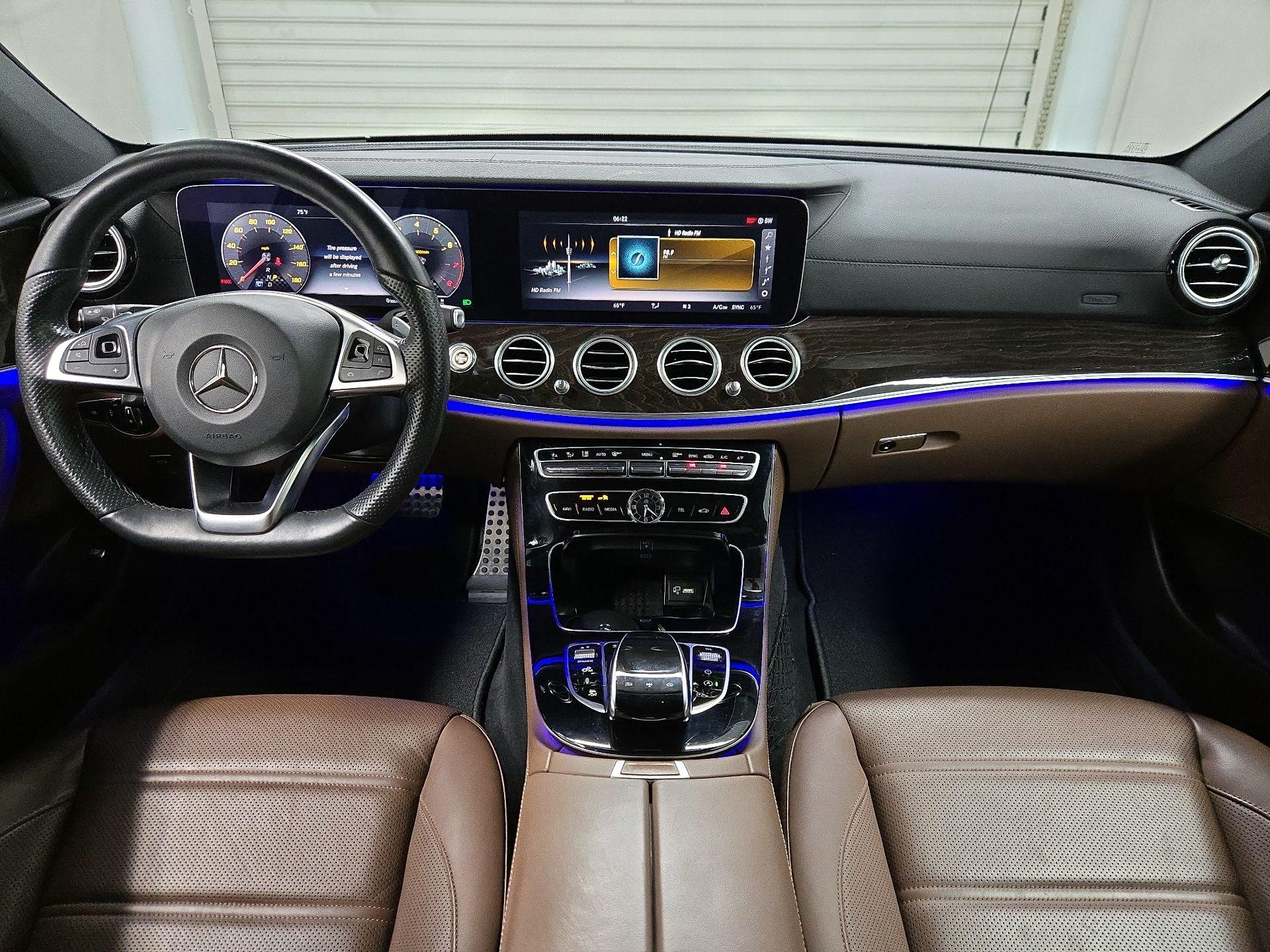 Thumbnail: 2017 Mercedes-Benz E-Class - 9