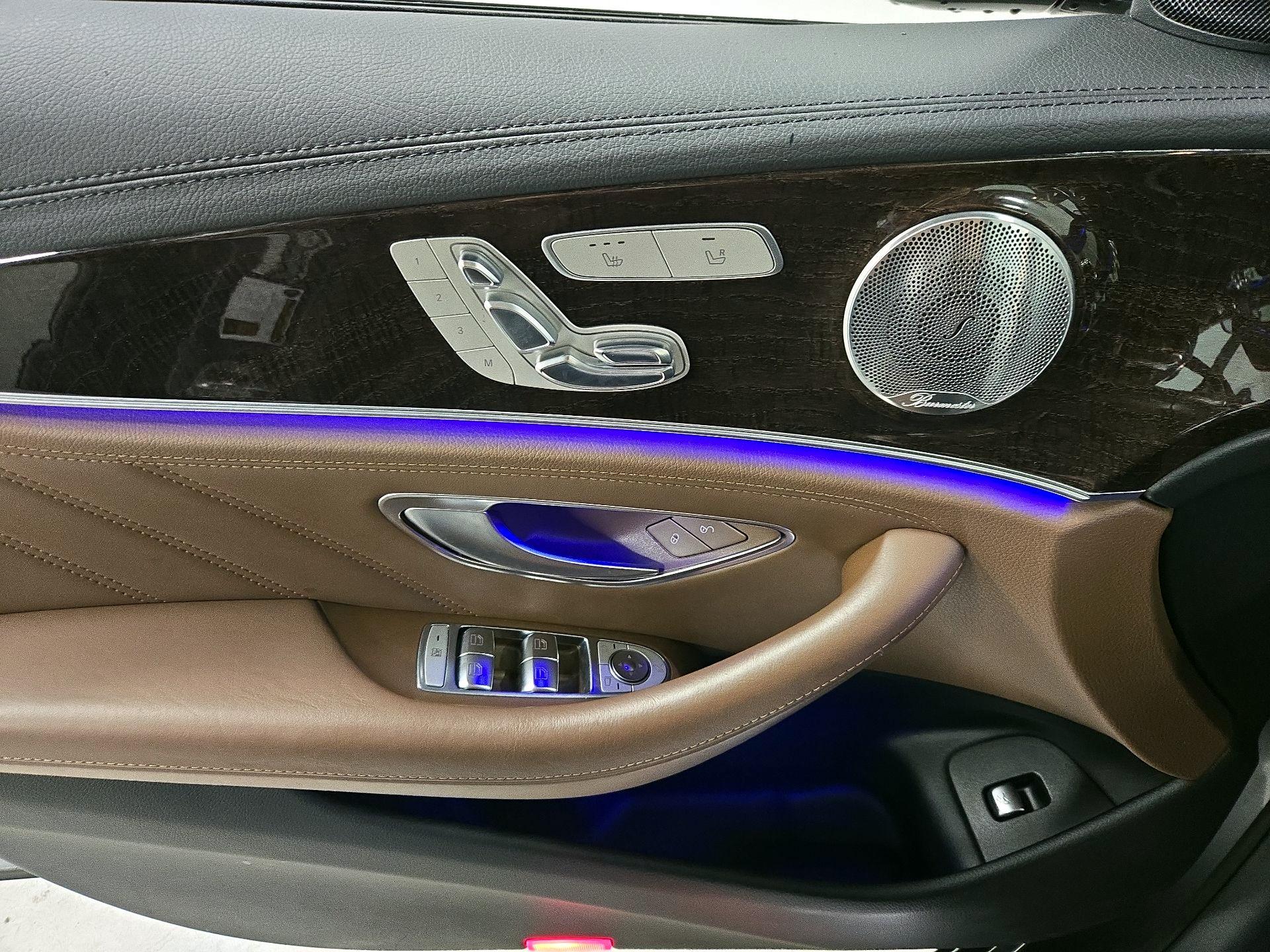 Thumbnail: 2017 Mercedes-Benz E-Class - 12