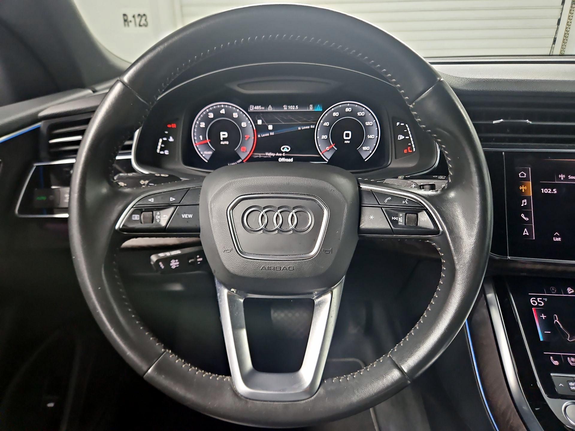 Thumbnail: 2019 Audi Q8 - 10