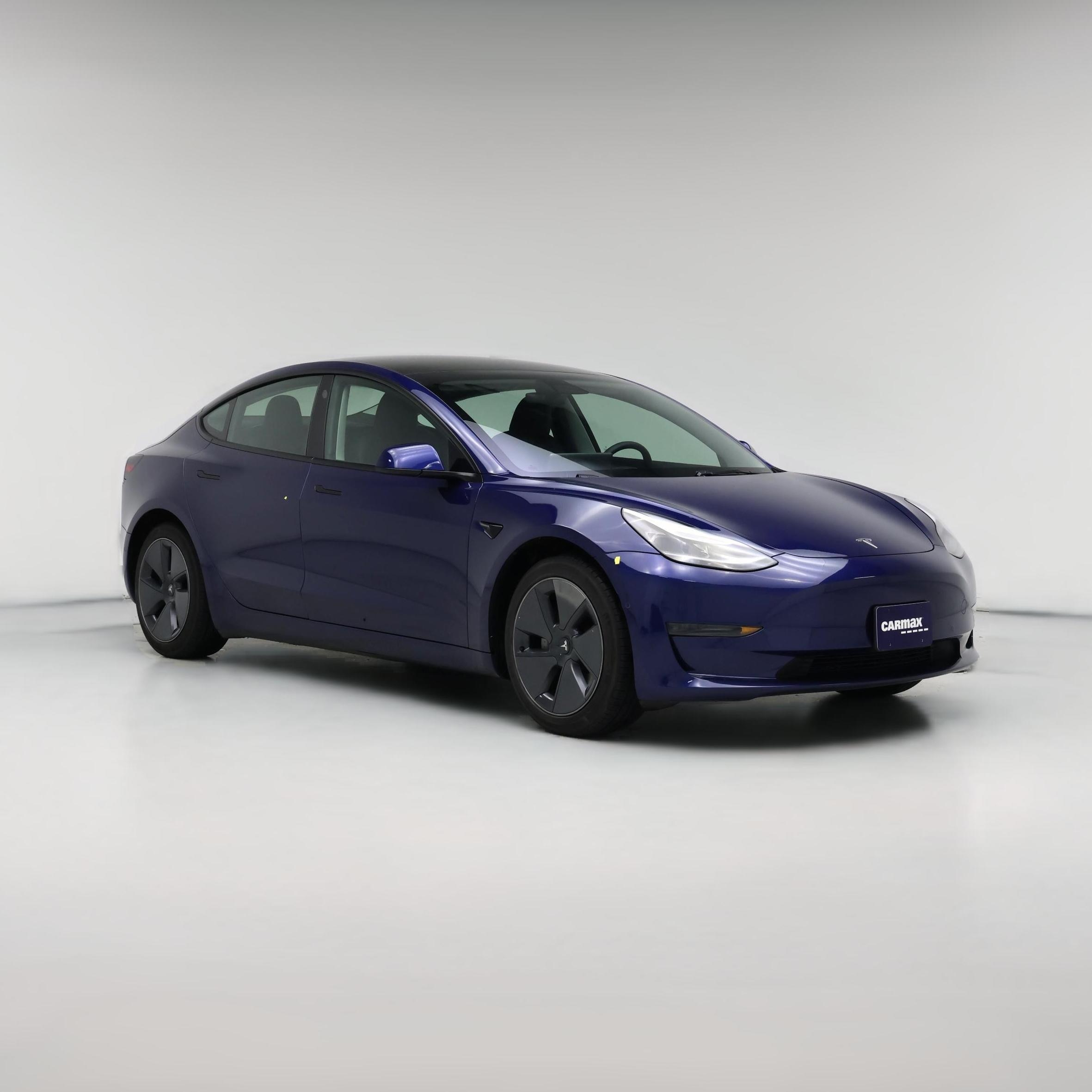 Thumbnail: 2022 Tesla Model 3 - 1