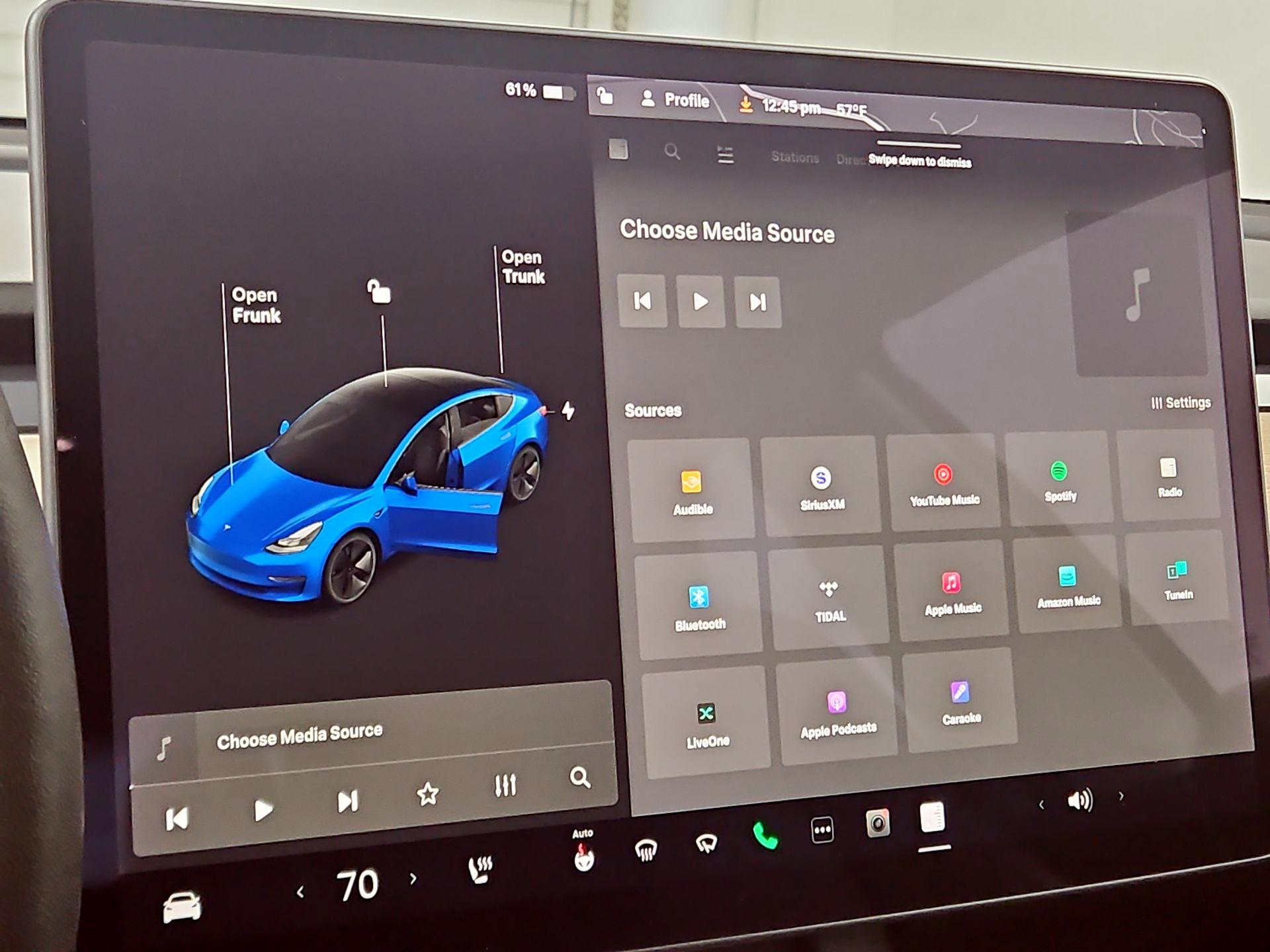 Thumbnail: 2022 Tesla Model 3 - 15
