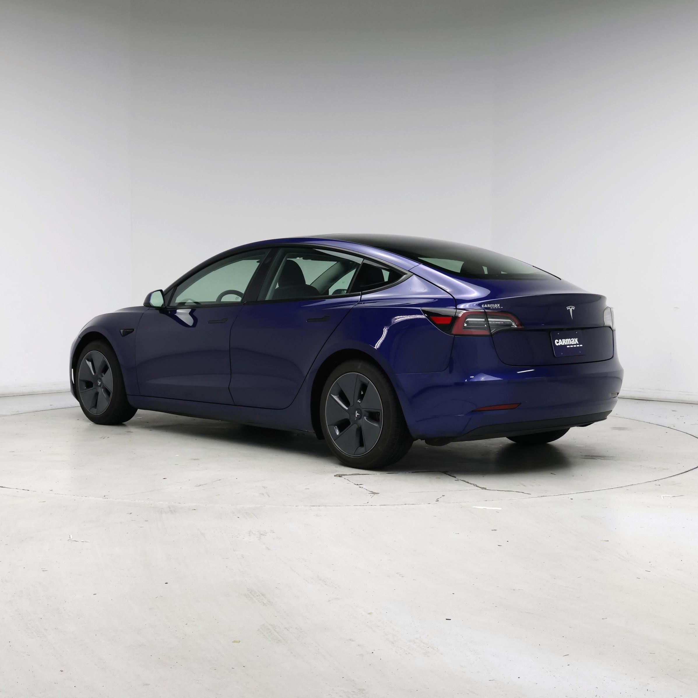 Thumbnail: 2022 Tesla Model 3 - 2