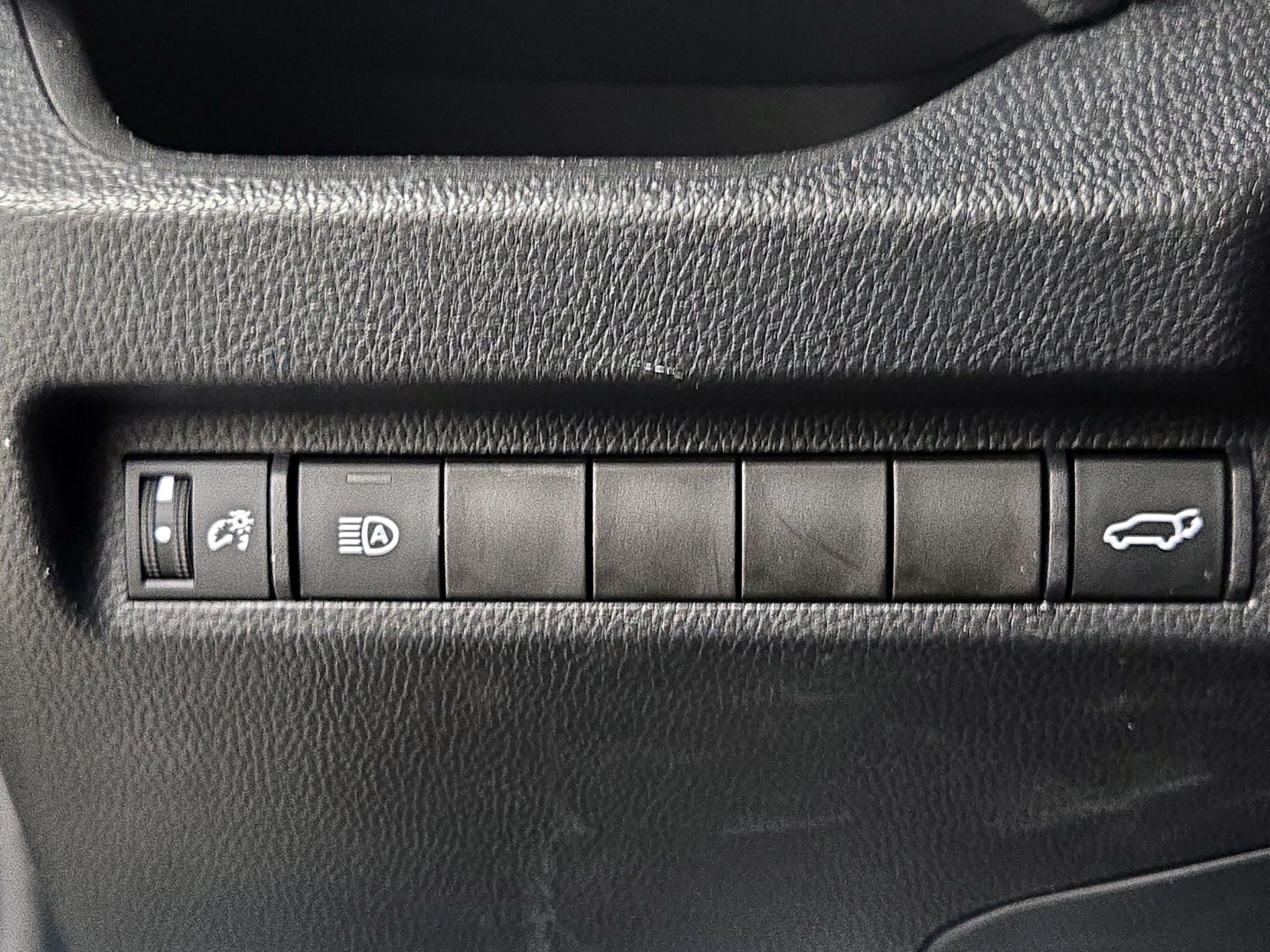 Thumbnail: 2023 Toyota RAV4 - 13