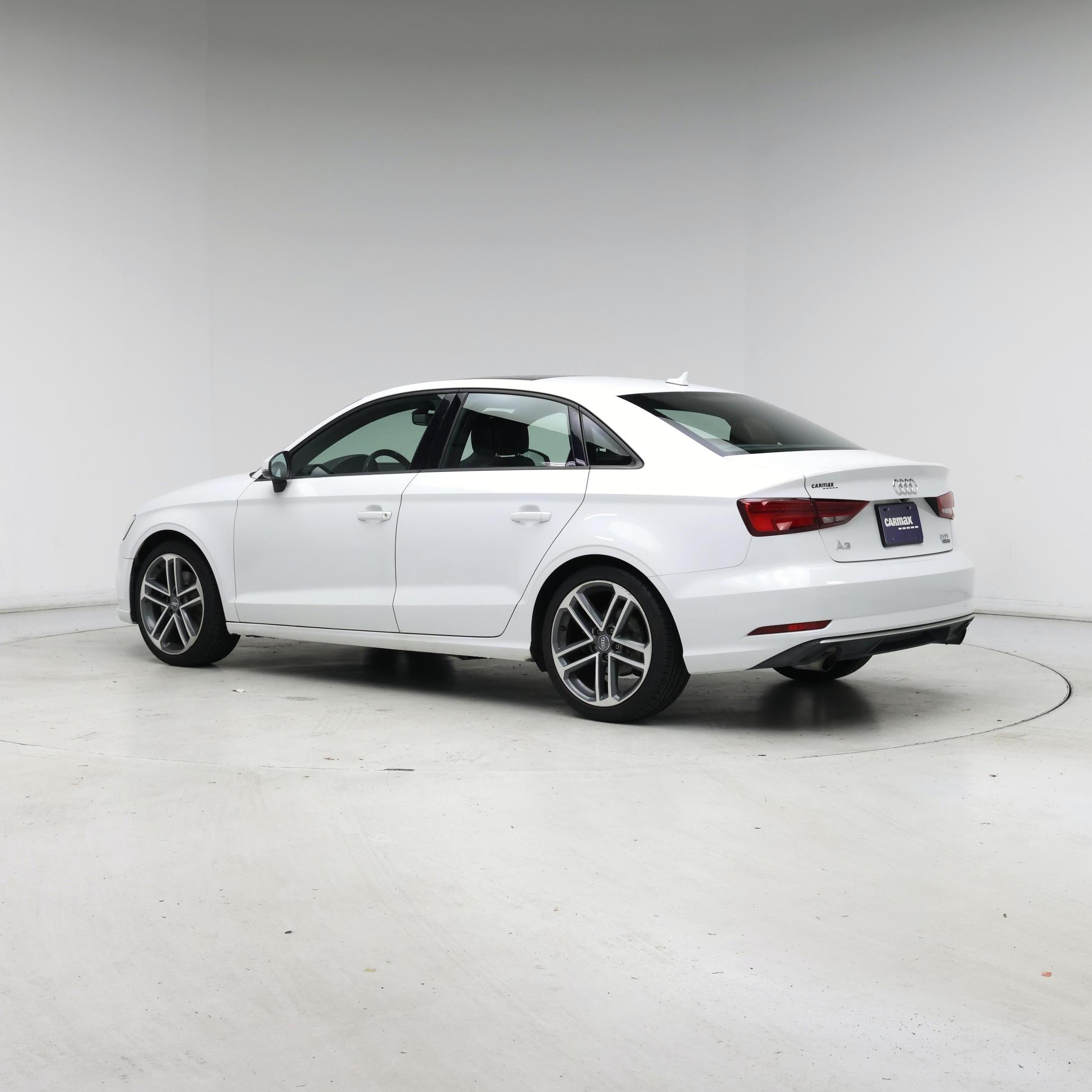 Thumbnail: 2018 Audi A3 - 2