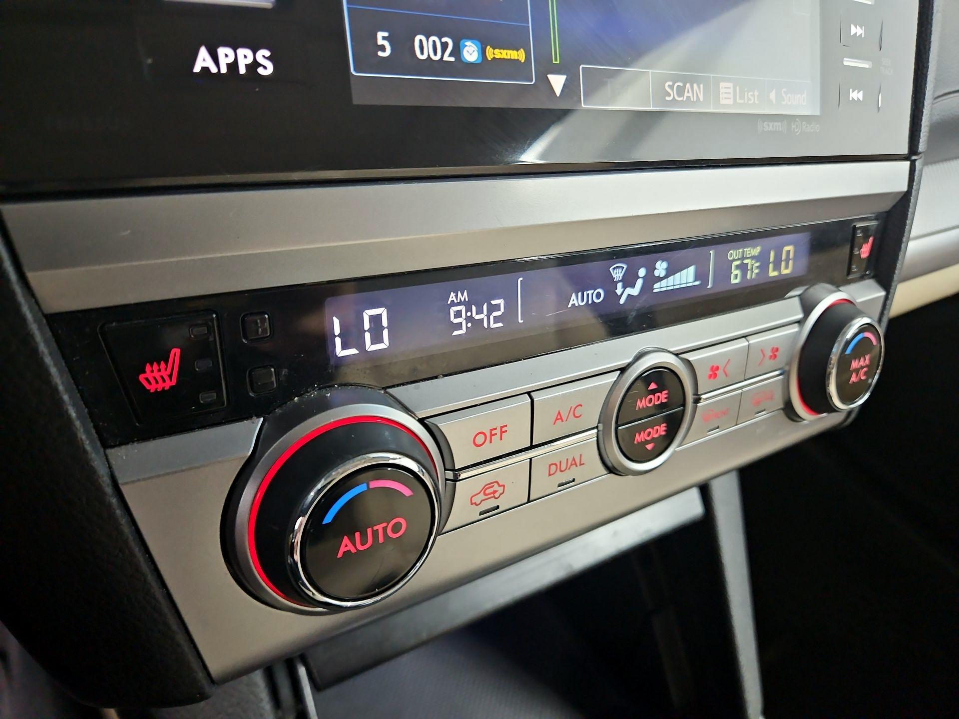 Thumbnail: 2016 Subaru Outback - 16