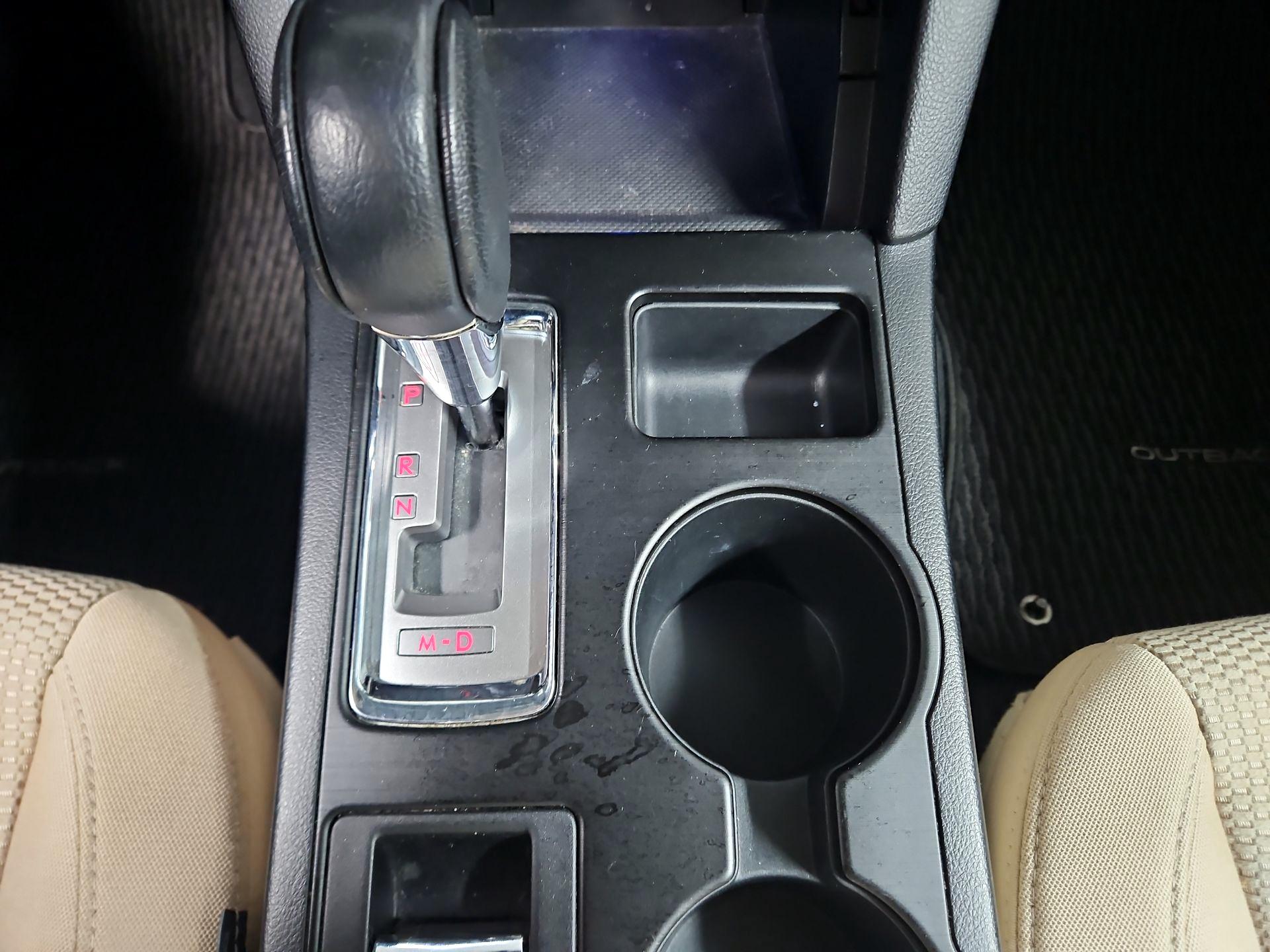 Thumbnail: 2016 Subaru Outback - 17