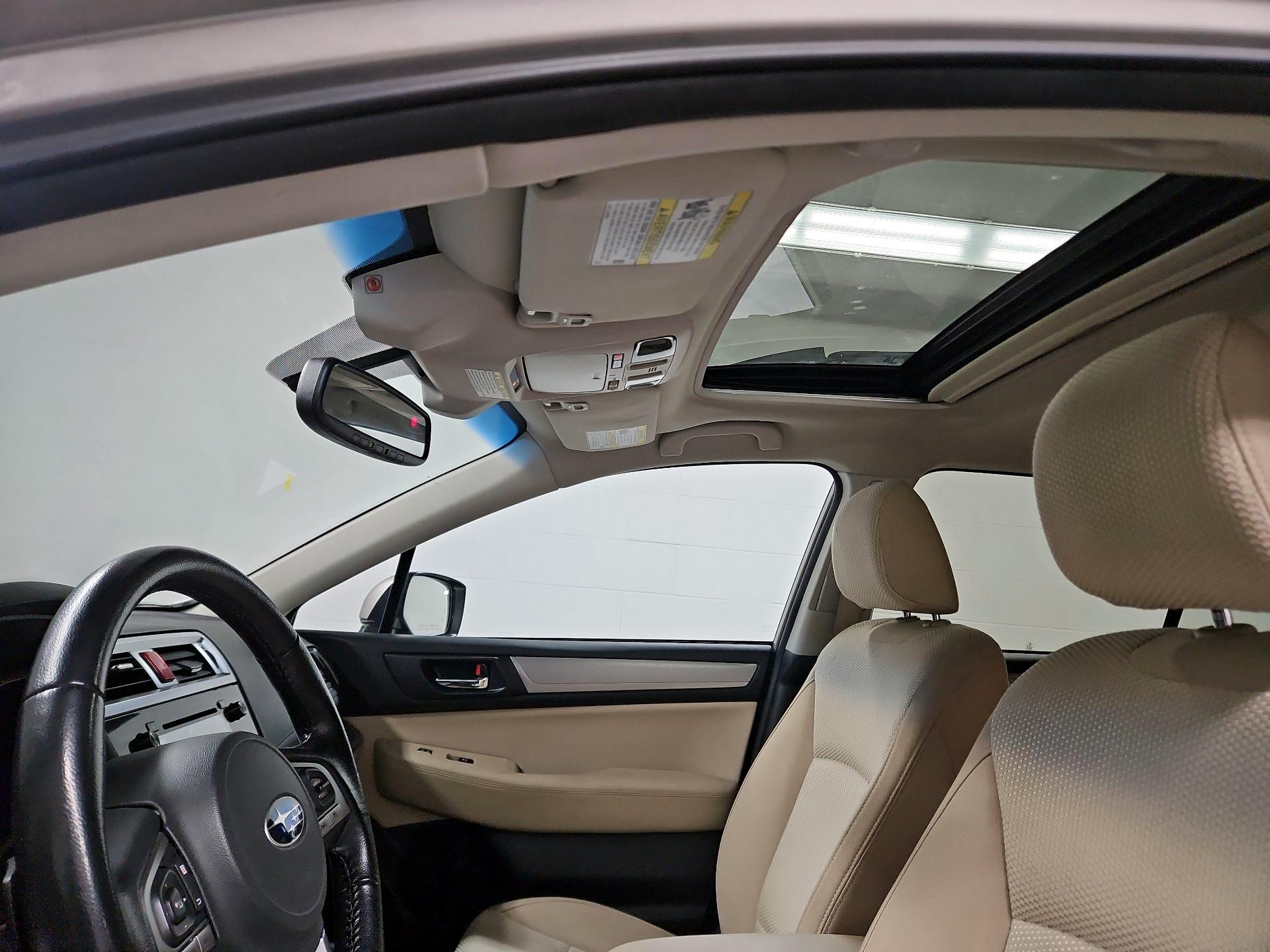 Thumbnail: 2016 Subaru Outback - 19