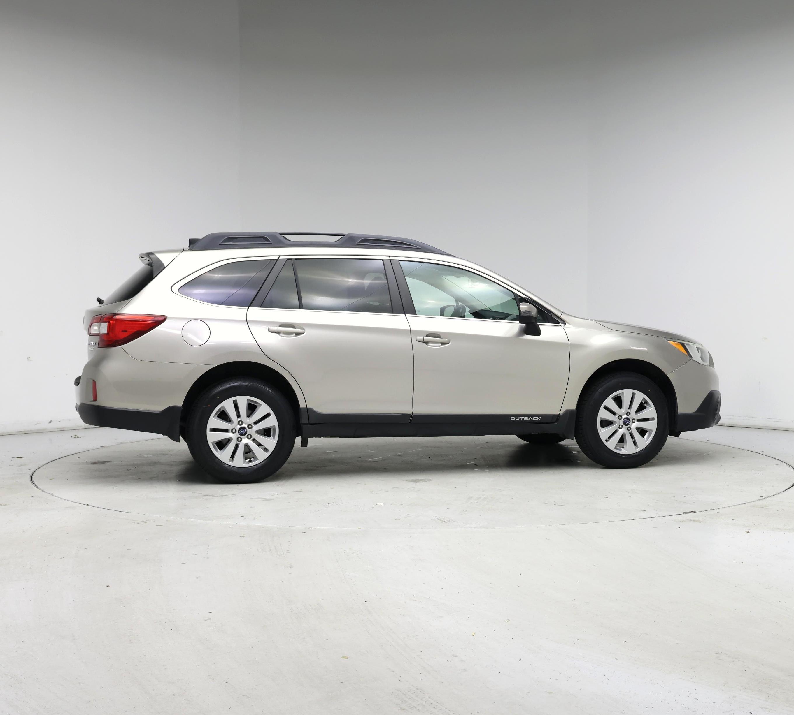 Thumbnail: 2016 Subaru Outback - 7