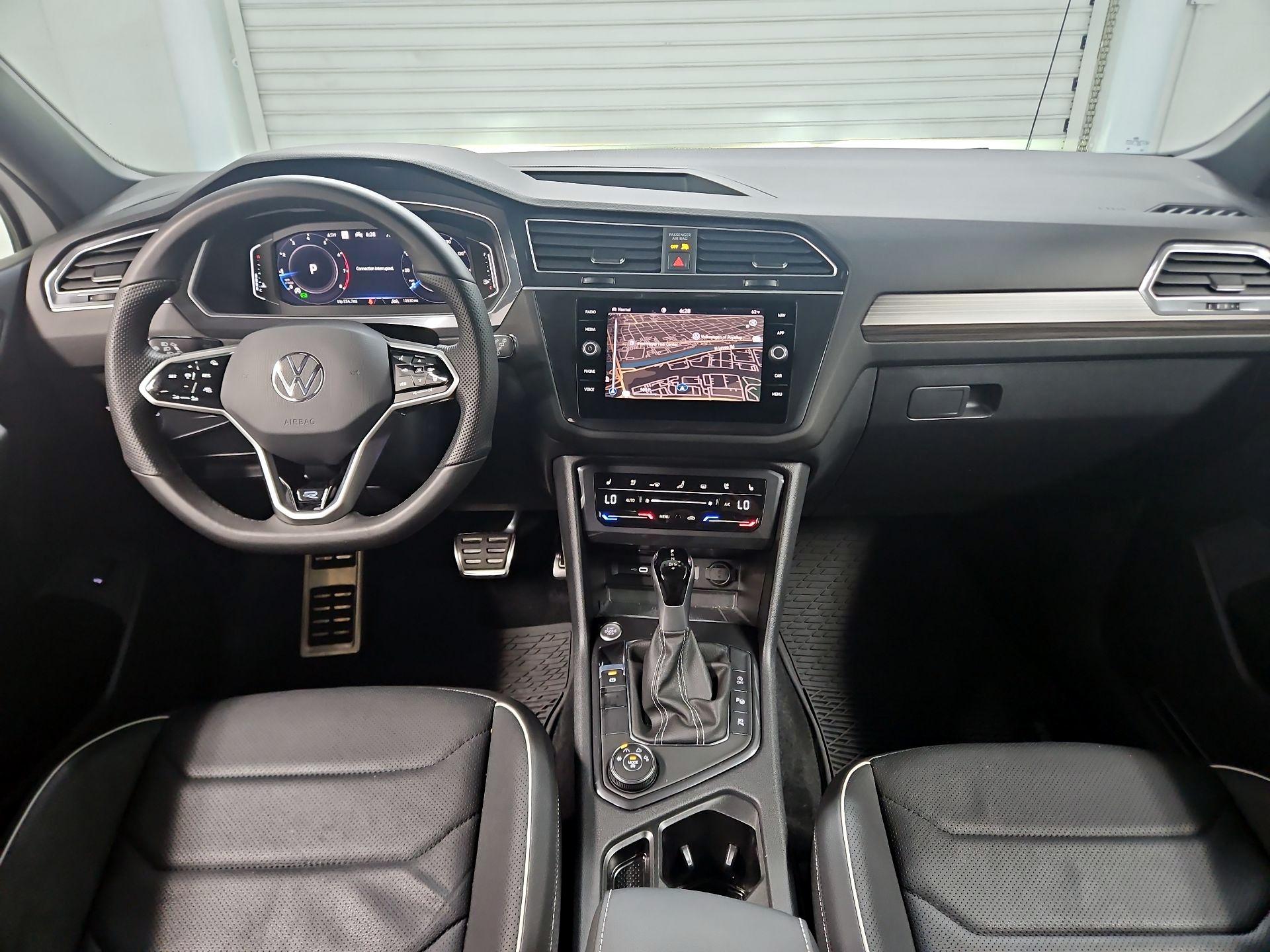 Thumbnail: 2024 Volkswagen Tiguan - 9