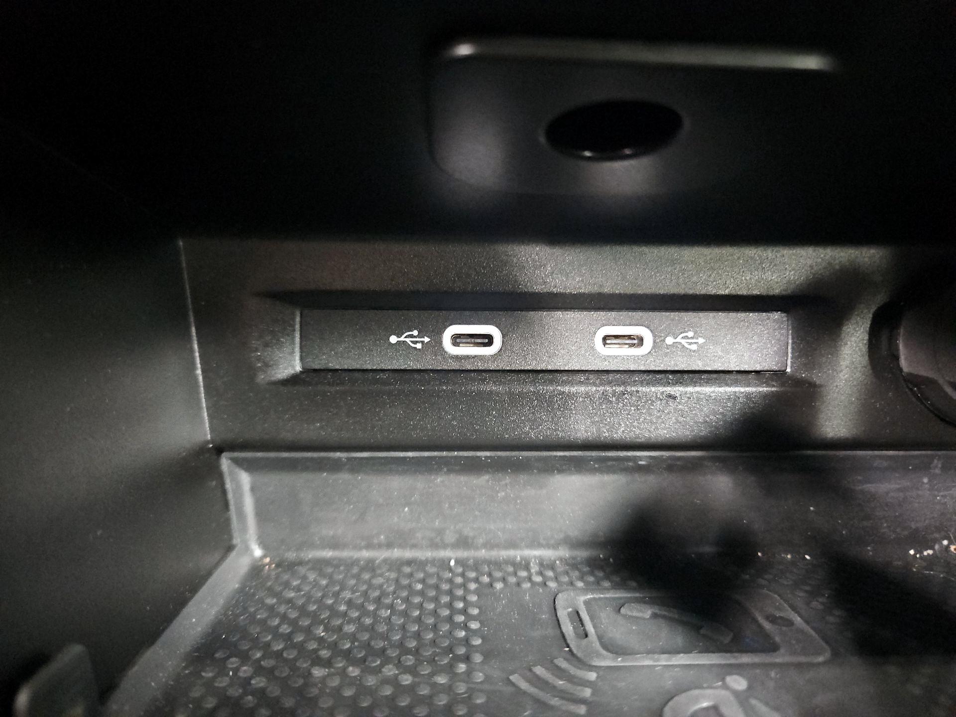 Thumbnail: 2024 Volkswagen Tiguan - 19