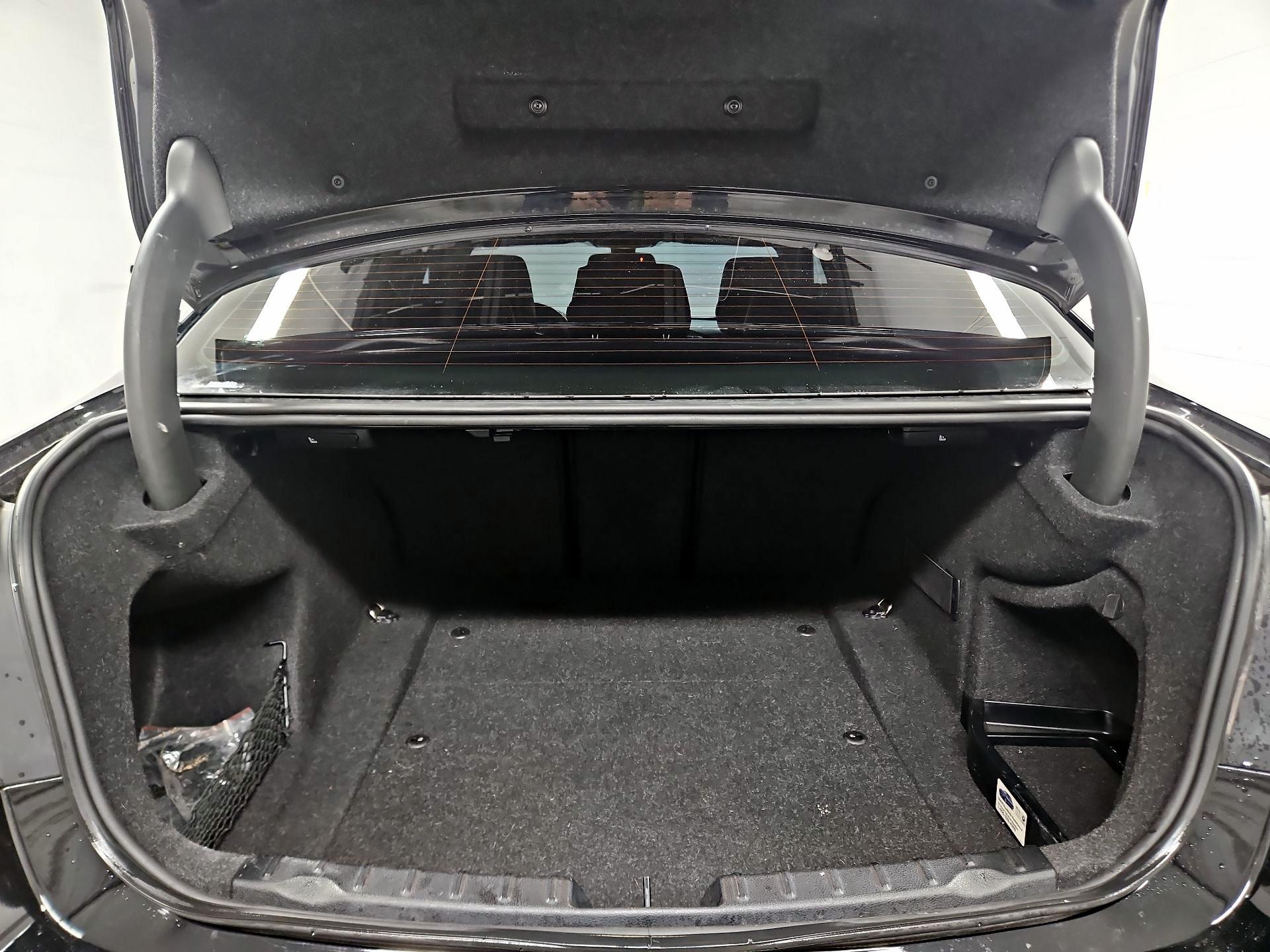 Thumbnail: 2016 BMW 3 Series - 20