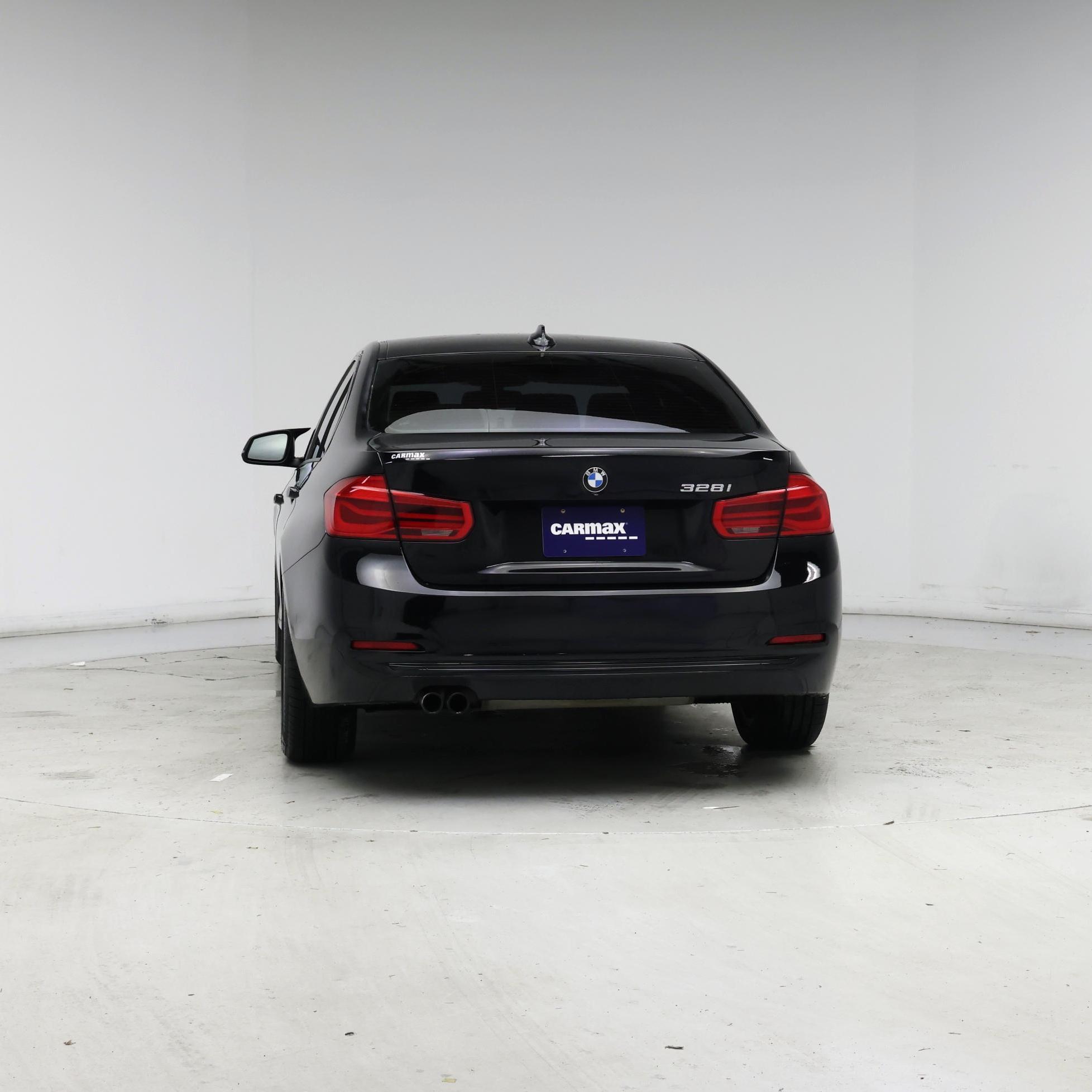 Thumbnail: 2016 BMW 3 Series - 5