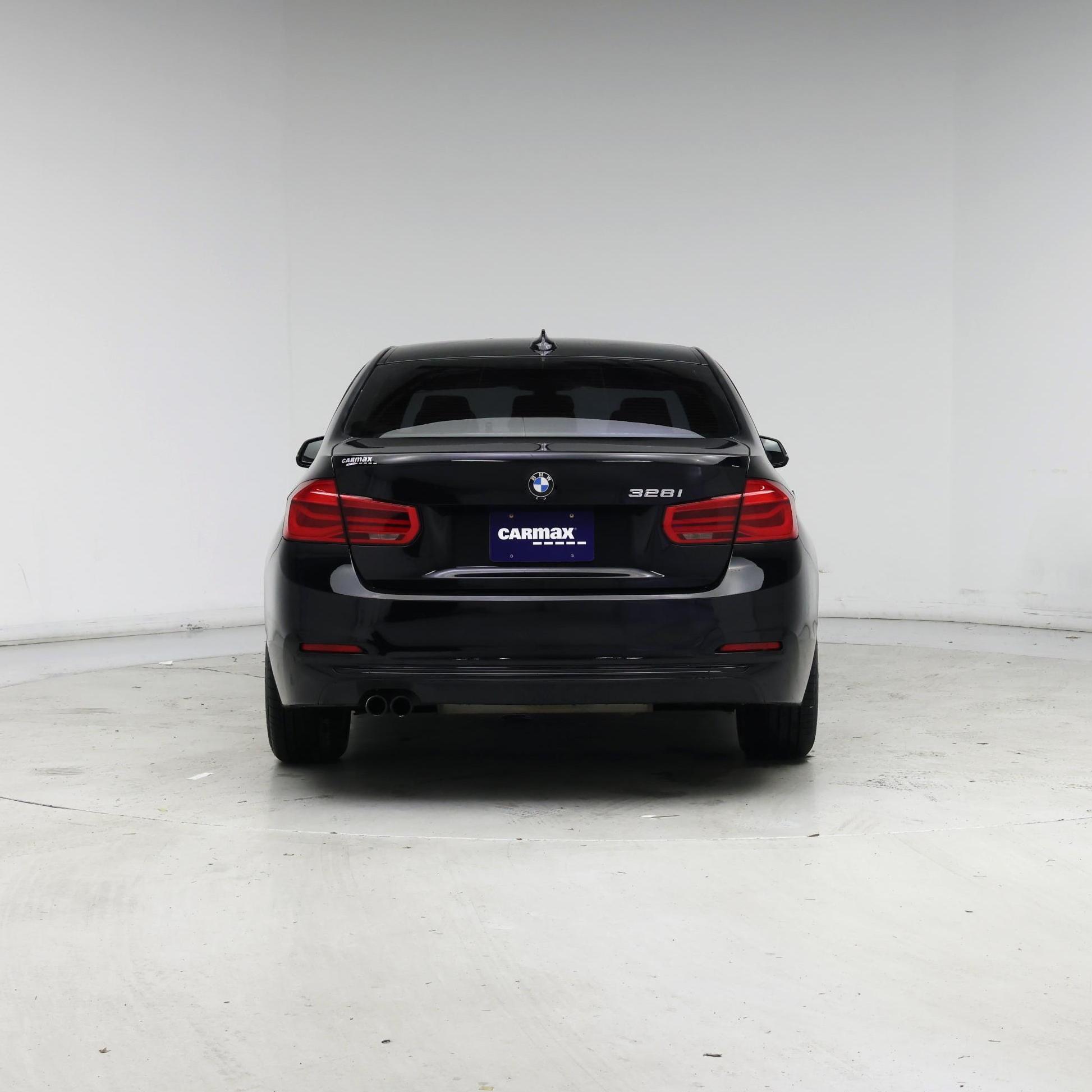 Thumbnail: 2016 BMW 3 Series - 6