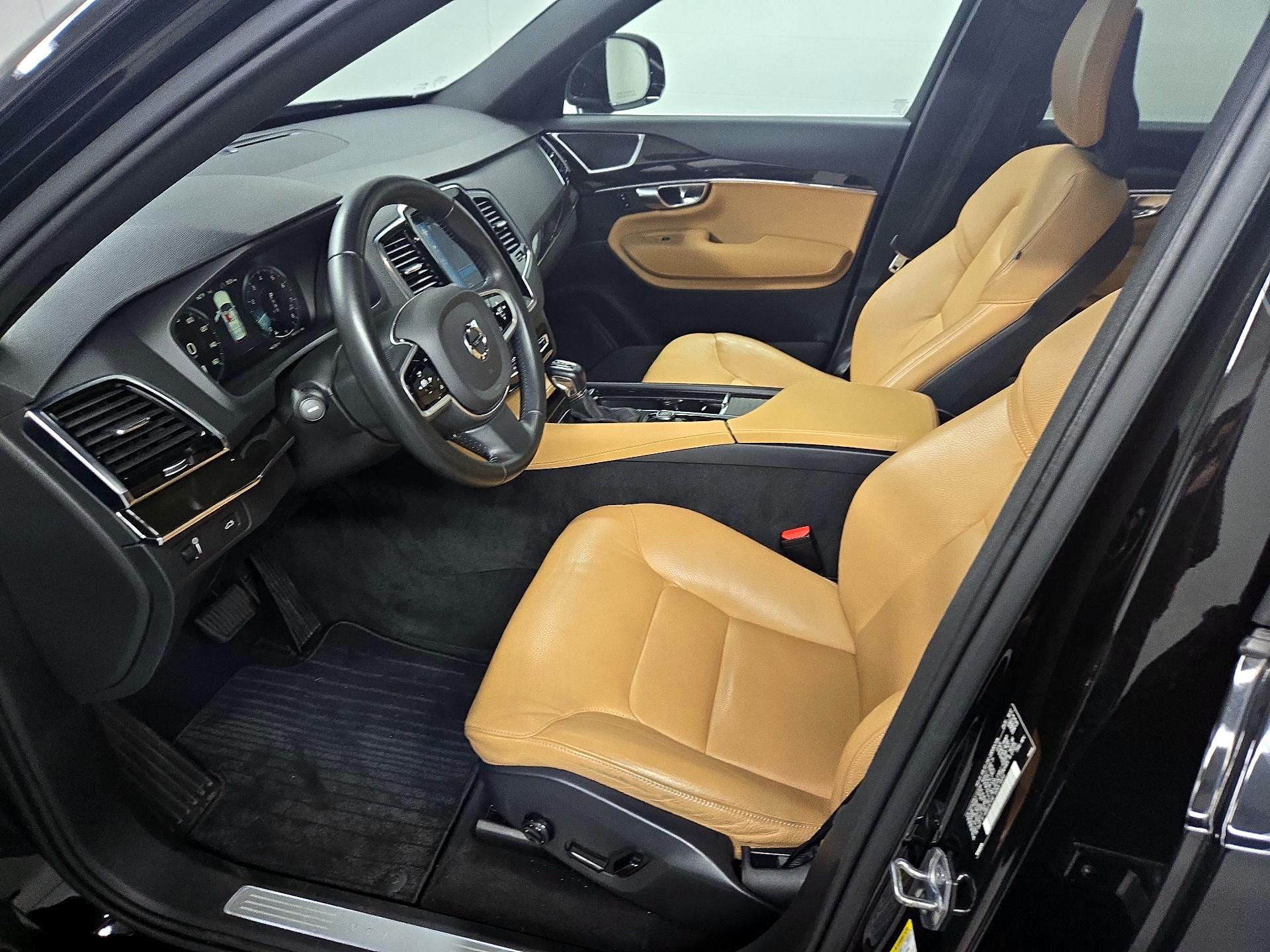 Thumbnail: 2018 Volvo XC90 - 11