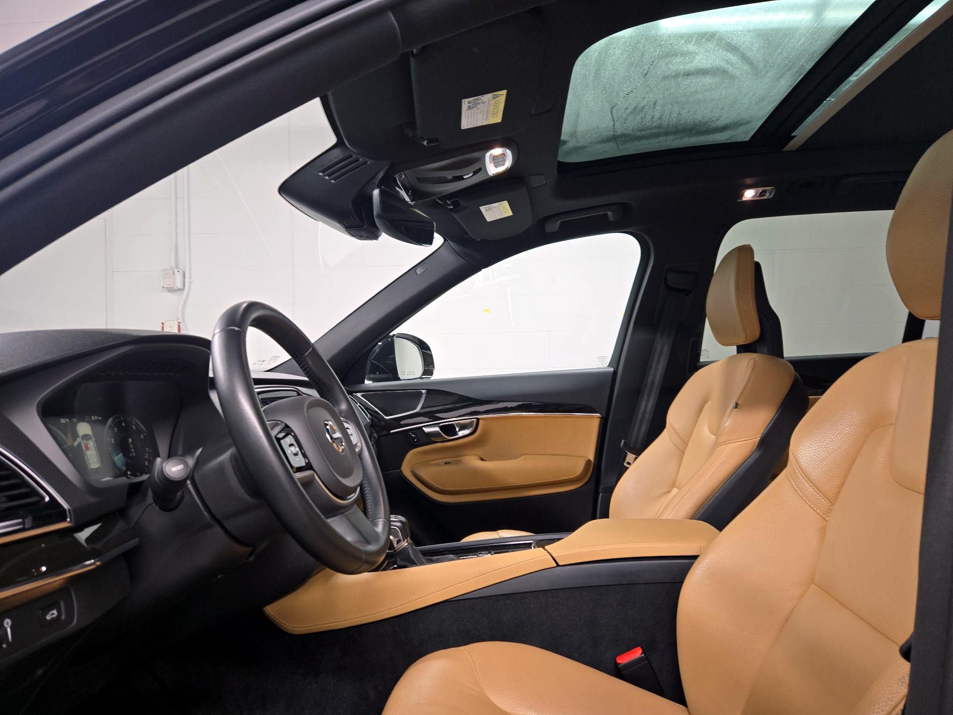 Thumbnail: 2018 Volvo XC90 - 20