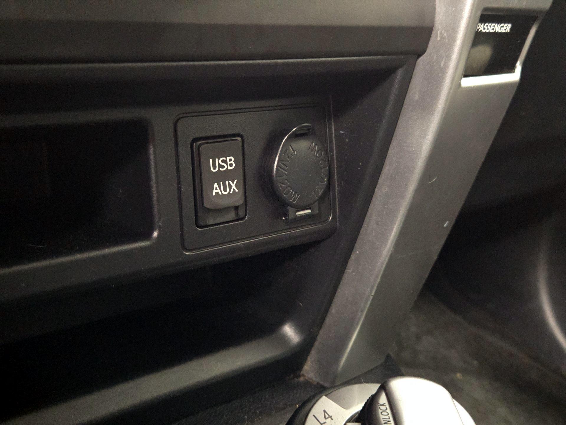 Thumbnail: 2016 Toyota 4Runner - 19