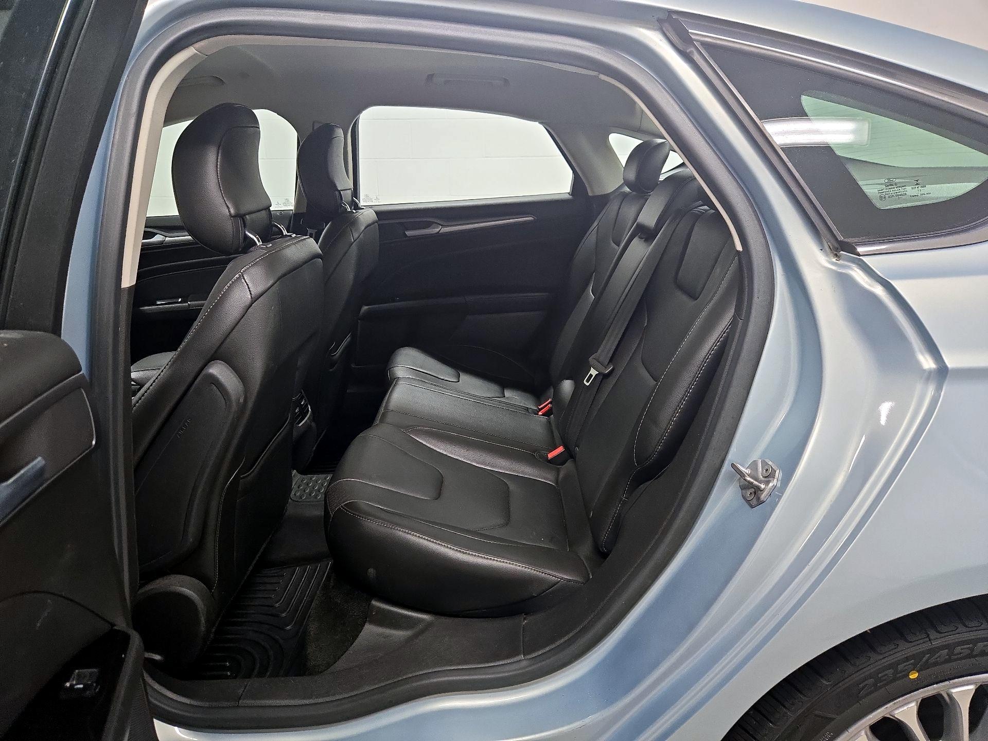 Thumbnail: 2014 Ford Fusion - 20