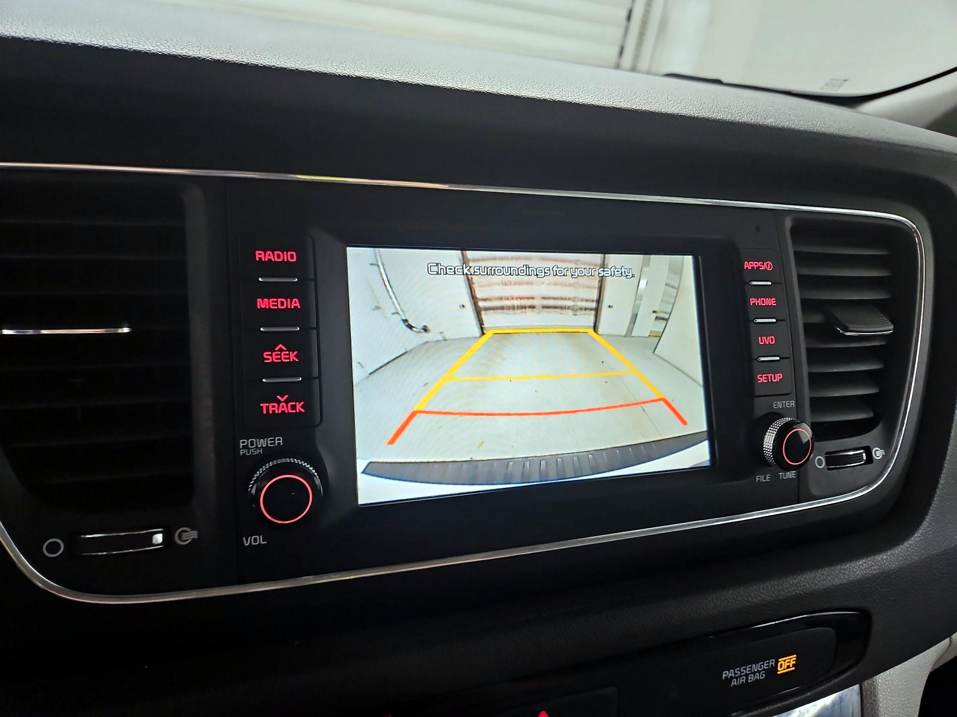 Thumbnail: 2017 Kia Sedona - 14