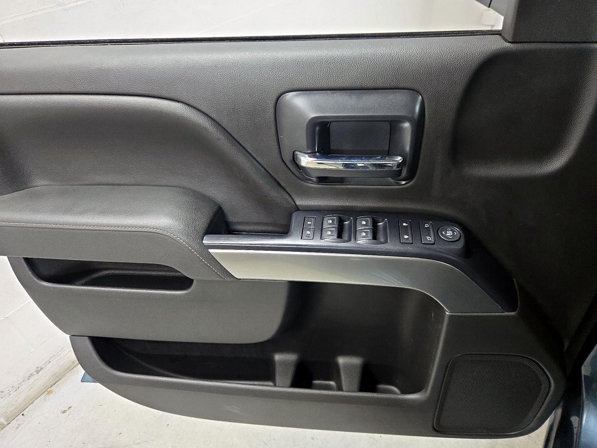 Thumbnail: 2014 Chevrolet Silverado 1500 - 12