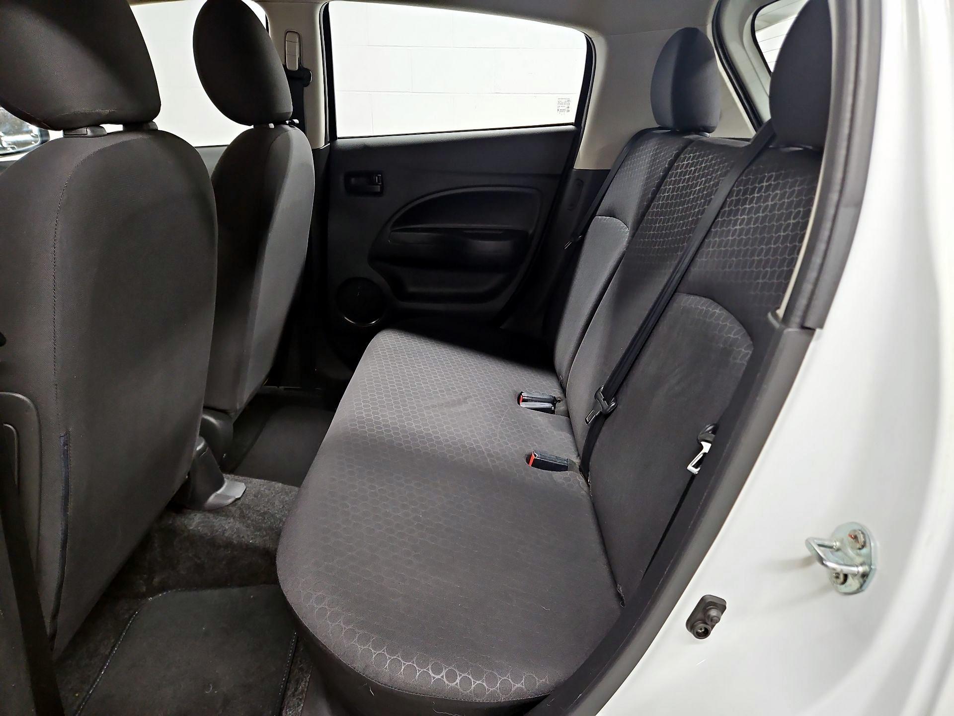 Thumbnail: 2015 Mitsubishi Mirage - 18