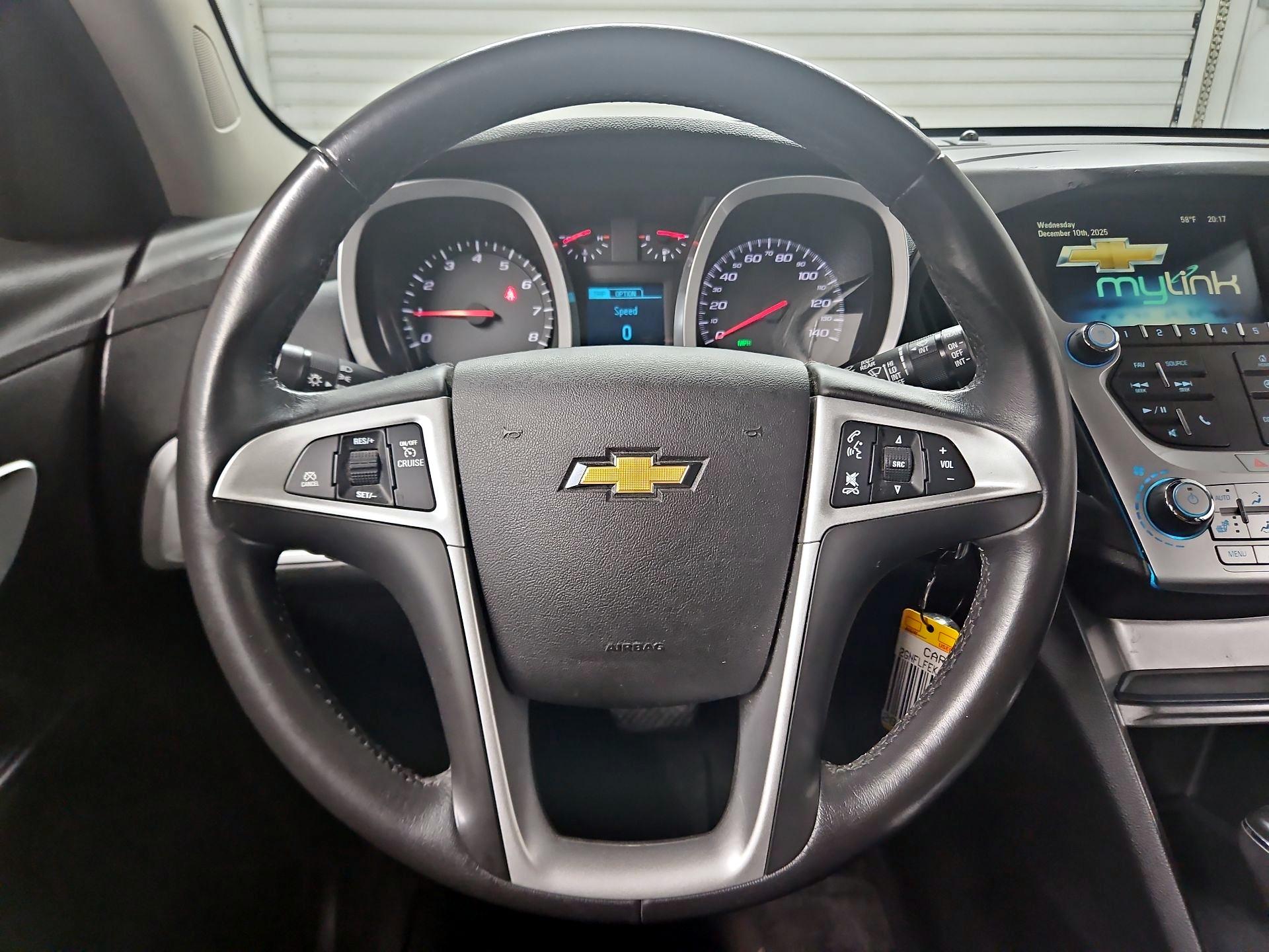 Thumbnail: 2016 Chevrolet Equinox - 10