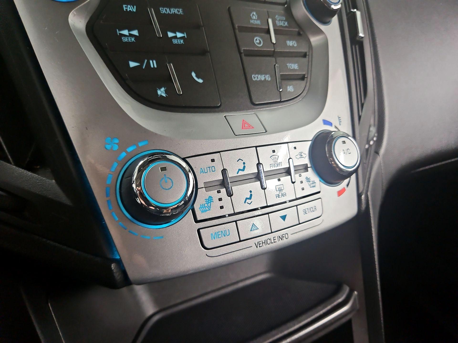 Thumbnail: 2016 Chevrolet Equinox - 15