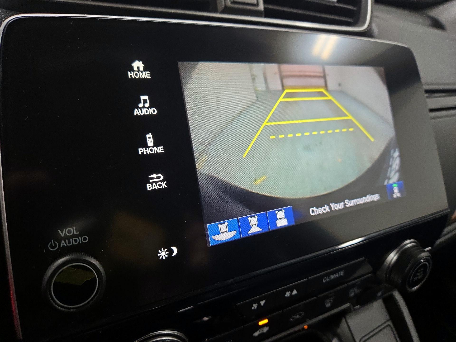 Thumbnail: 2017 Honda CR-V - 14