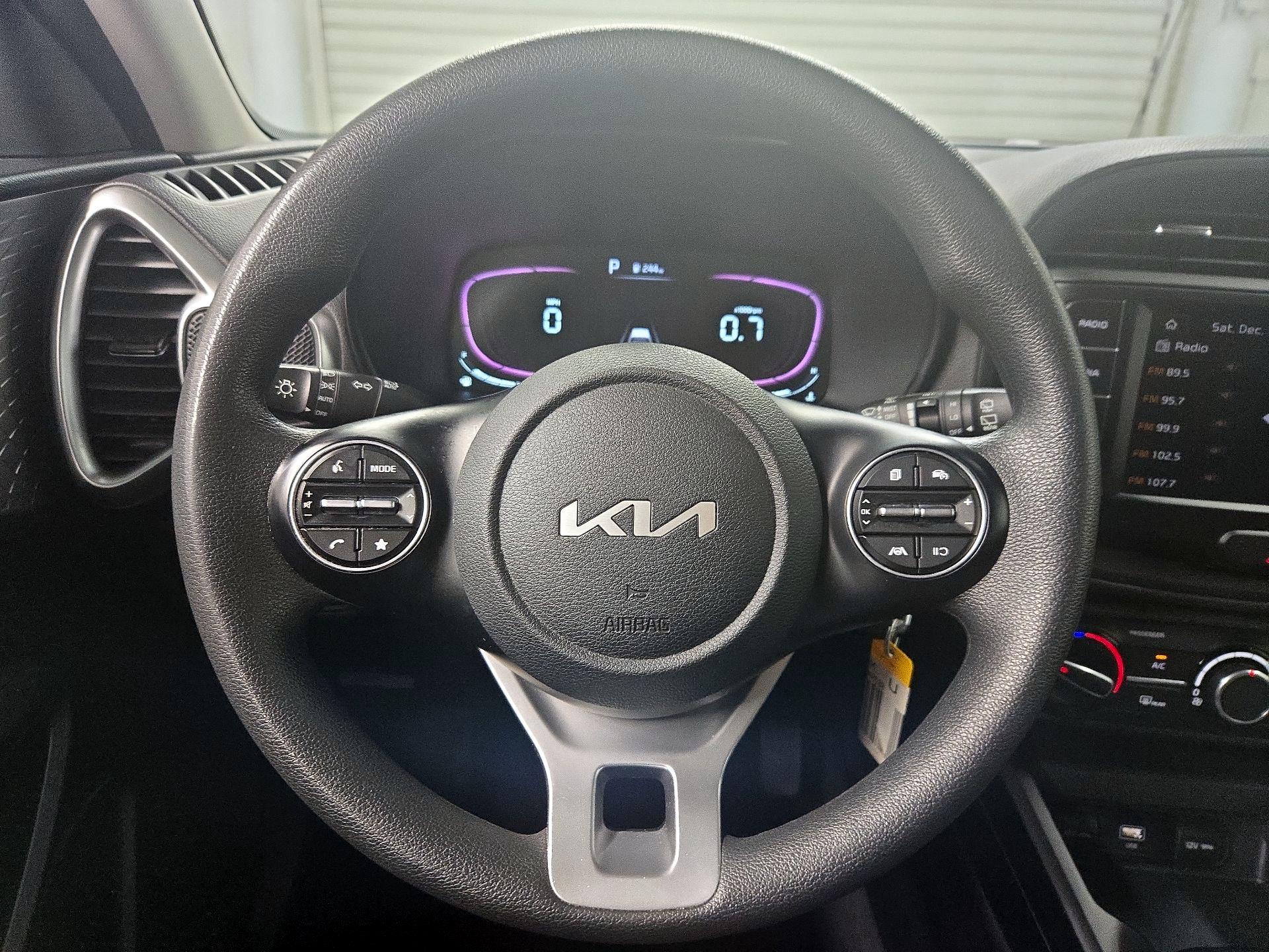 Thumbnail: 2023 Kia Soul - 10